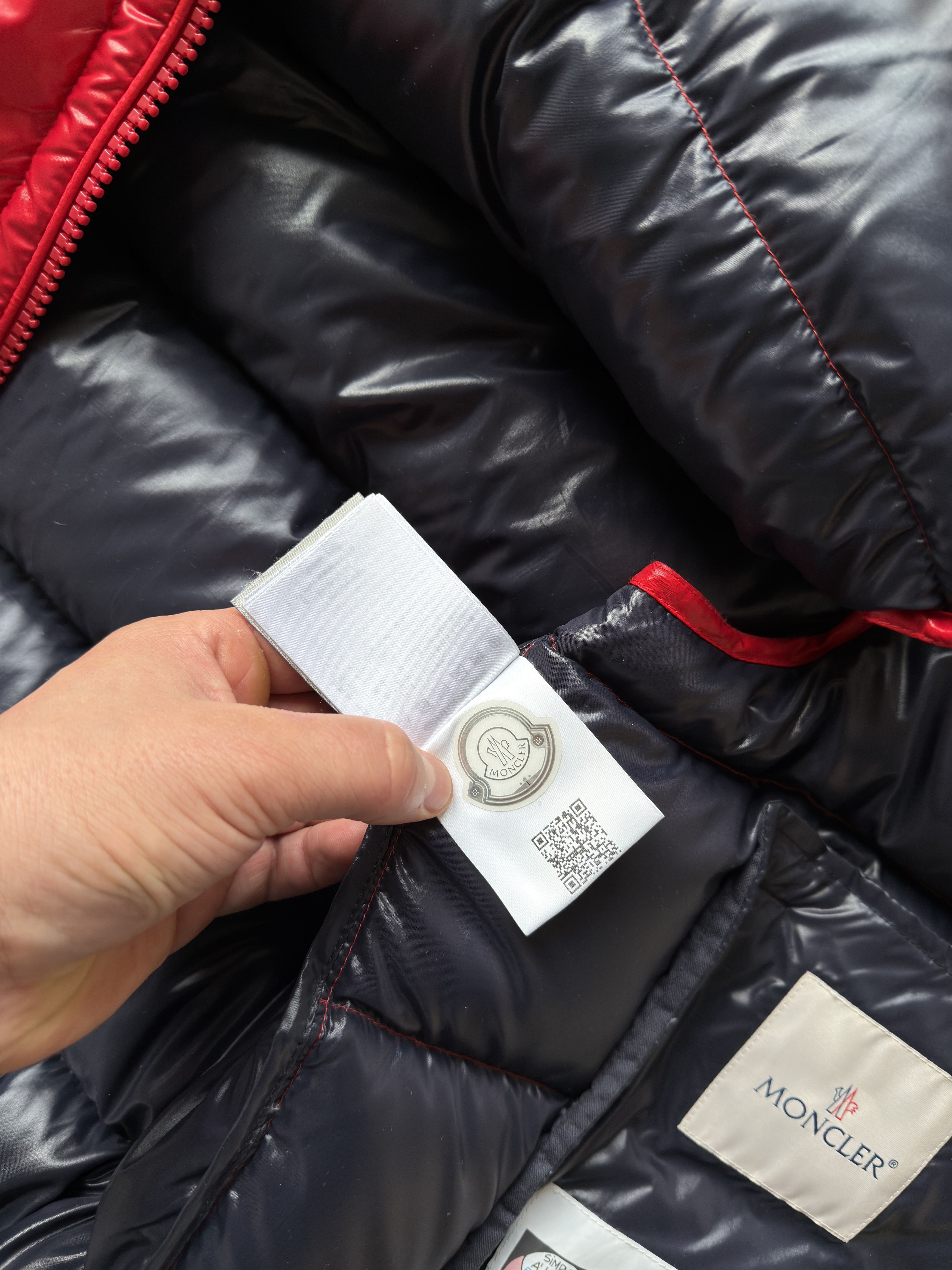 Moncler Moncler Bormes Vest | 3 Size US L / EU 52-54 / 3 - 9 Thumbnail