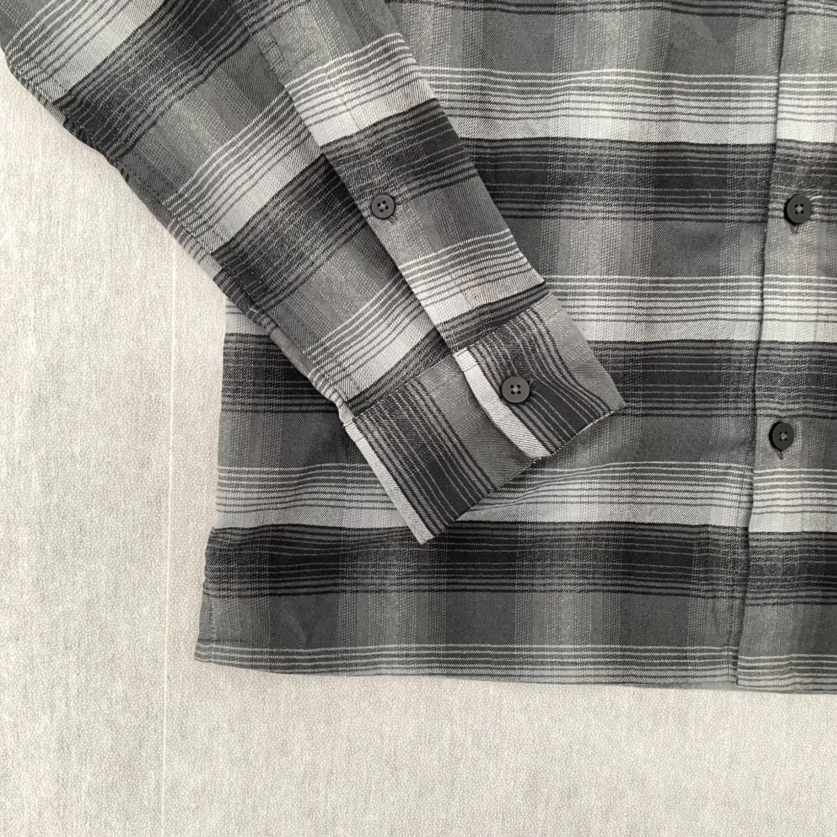 Lululemon VINTAGE Lululemon Masons Peak Flannel Shirt Adult Small Gray Plaid Button Up Men Size US S / EU 44-46 / 1 - 4 Thumbnail