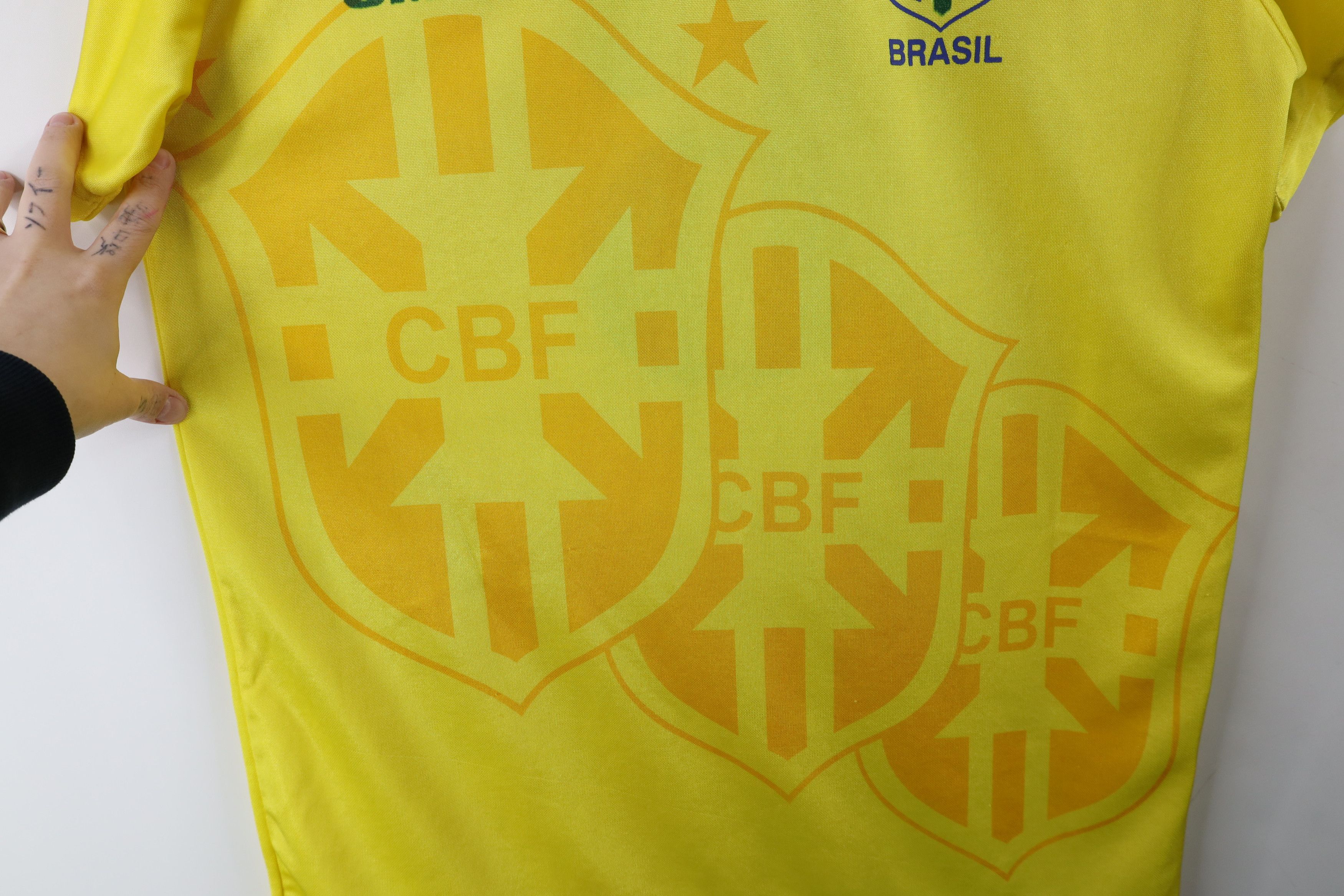 Umbro × Vintage Vintage 90s Umbro World Cup Brasil Soccer Football Jersey Size US L / EU 52-54 / 3 - 6 Thumbnail