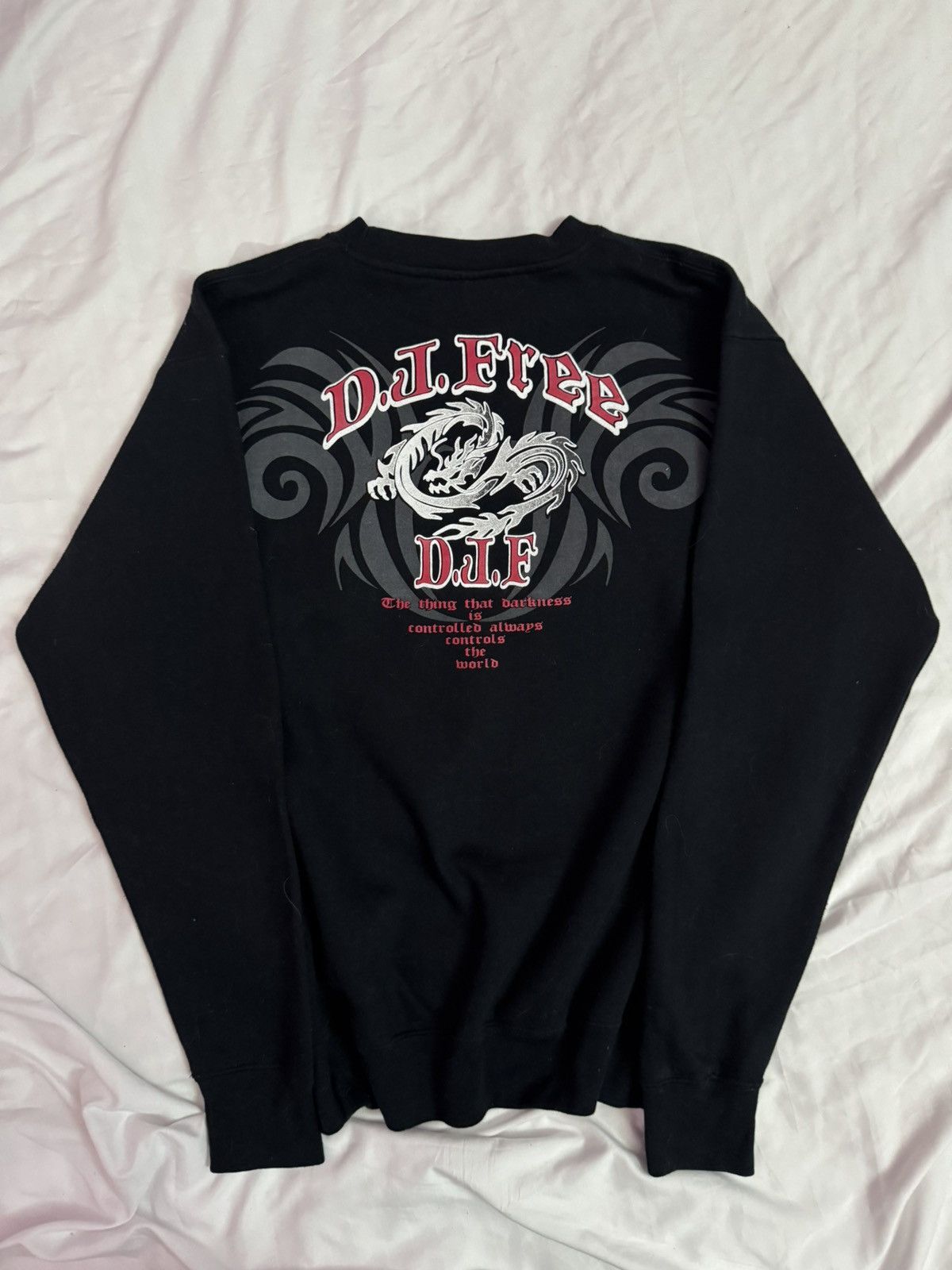 If Six Was Nine 2000s Tribal Japanese Gothic Poem y2k Sweatshirt Size US L / EU 52-54 / 3 - 1 Thumbnail