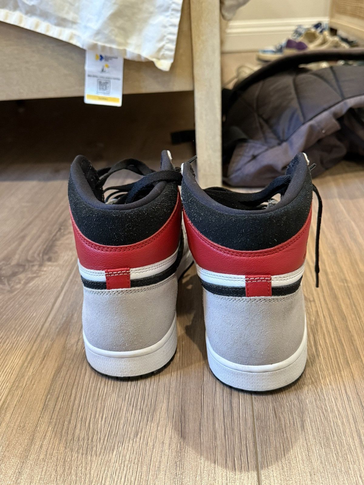 Nike Jordan 1 retro high og Size US 10 / EU 43 - 5 Thumbnail