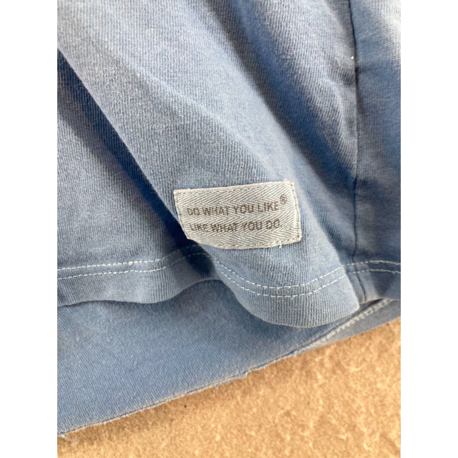 Life is Good Life Is Good Women's T-Shirt XL Blue Outdoor Hot Dog Frisbee Casual Crew Neck Short Sleeve Size XL / US 12-14 / IT 48-50 - 4 Thumbnail