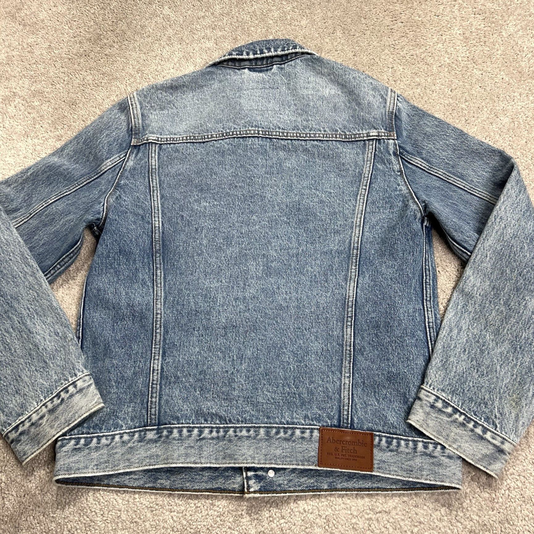 Abercrombie & Fitch Abercrombie & Fitch Denim Jean Jacket Mens Medium Classic Trucker Button Up Workwear Shirt Size US 31 - 5 Thumbnail