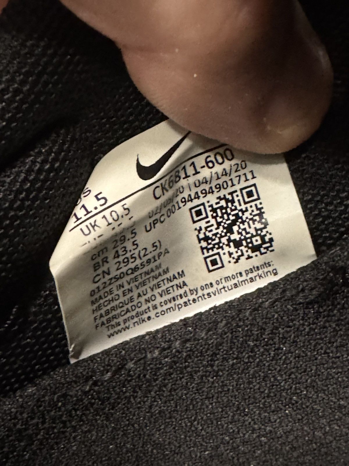 Nike Nike Air Max 200 Sunrise Size 11.5 Size US 11.5 / EU 44-45 - 7 Thumbnail