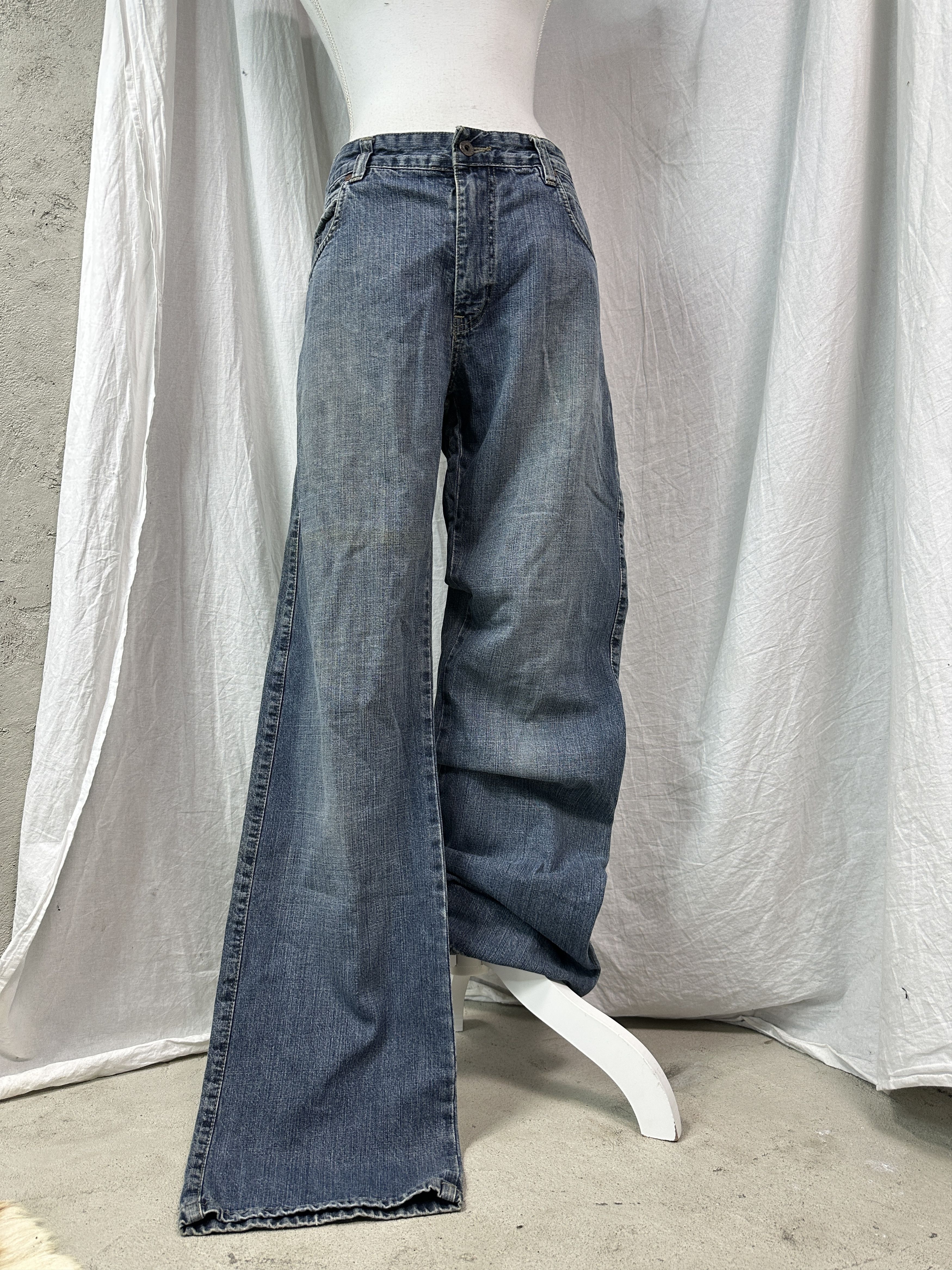 Diesel Vintage Denim Streetwear Diesel Wide Leg Jeans 00s Size 24" / US 00 / IT 34 - 1 Thumbnail