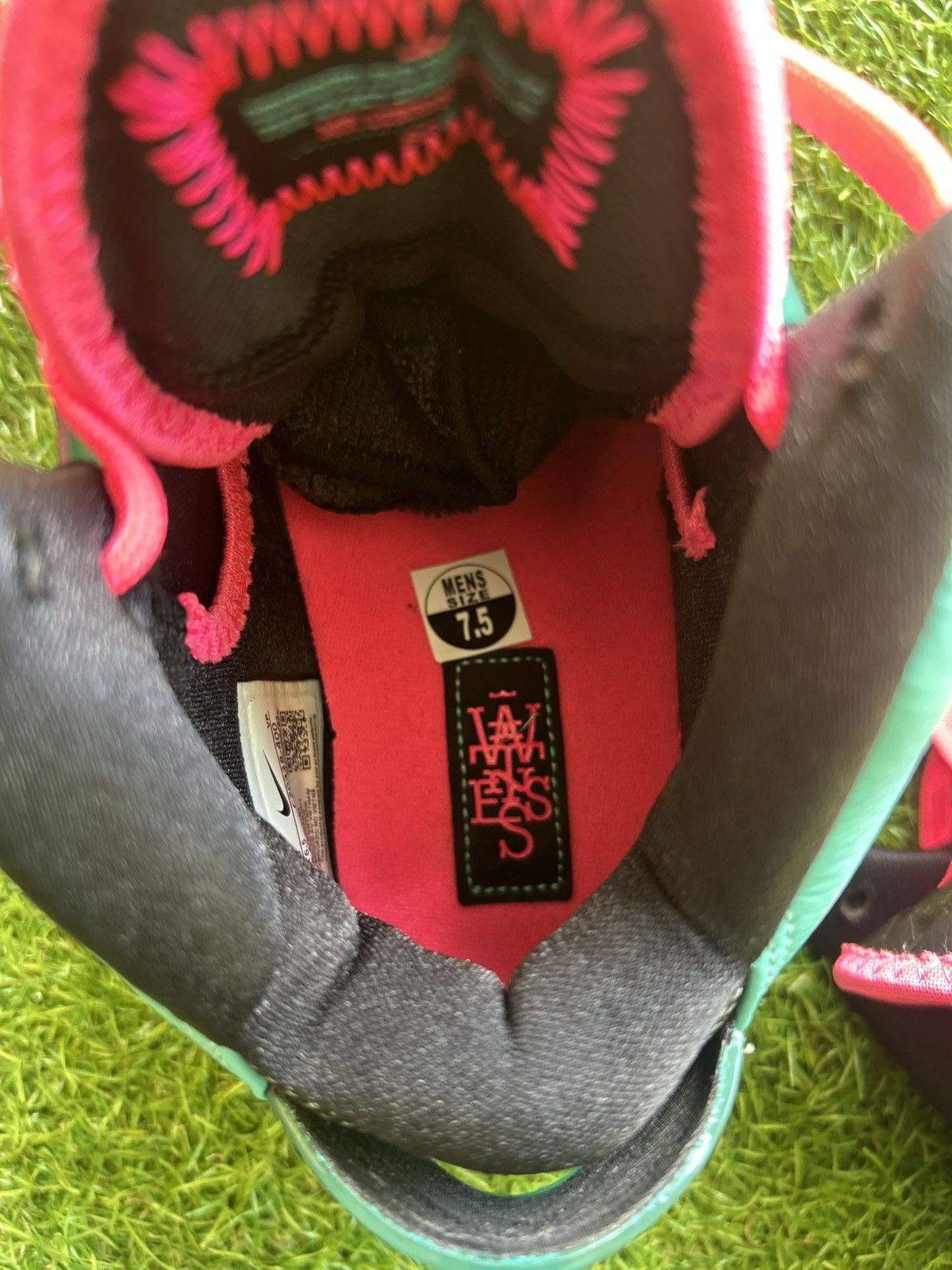 Nike 2021 Nike LeBron 8 “South Beach” Size US 7.5 / EU 40-41 - 6 Thumbnail