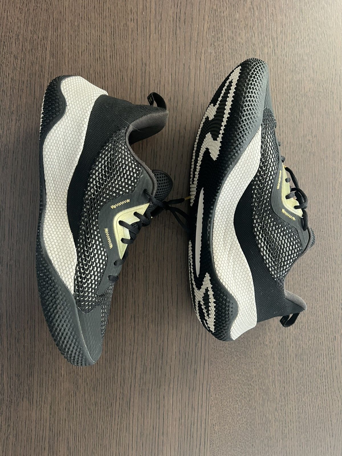 Under Armour Curry Hovr splash 3 / “black, gold and white”/ 13M Size US 13 / EU 46 - 2 Thumbnail