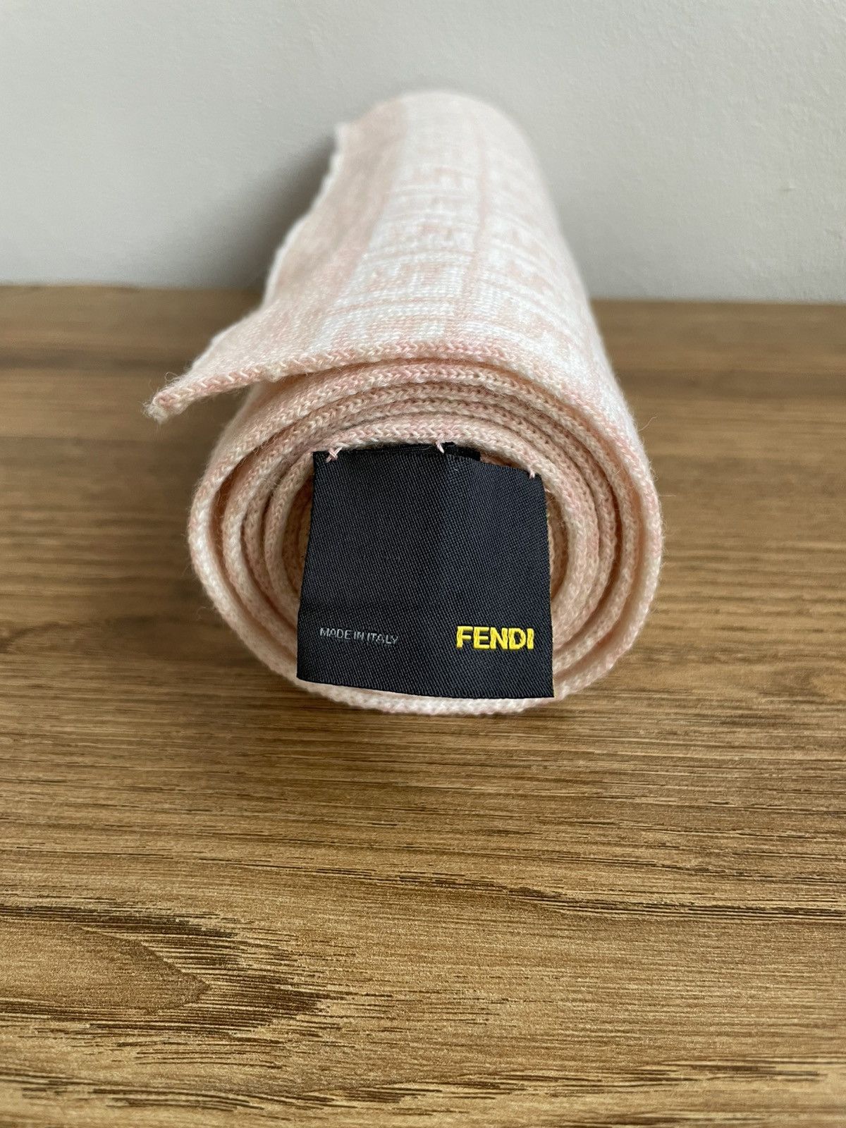 Fendi Fendi Monogram FF Double Sided Wool Pink Unisex Scarf Size ONE SIZE - 15 Thumbnail