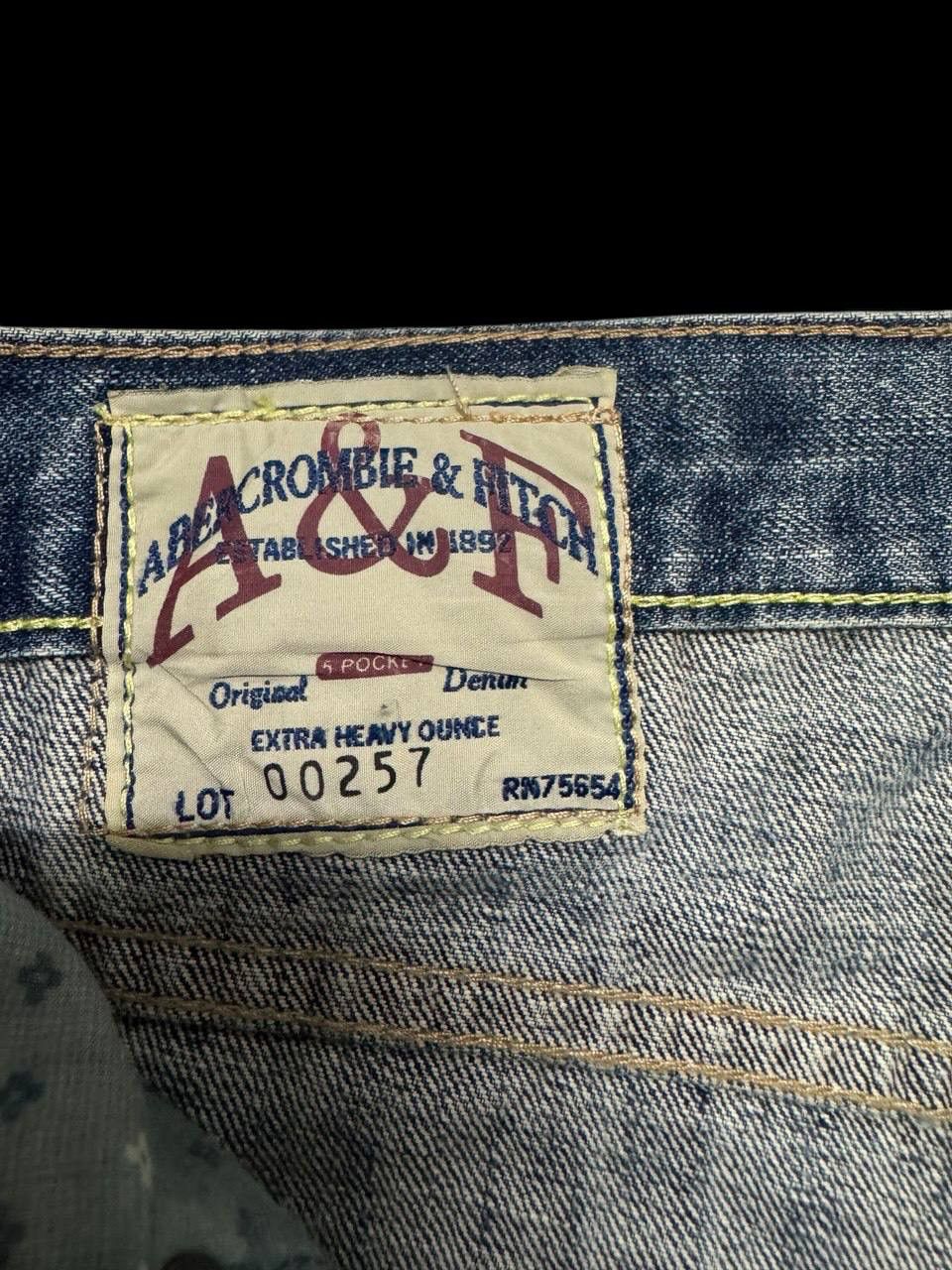 Abercrombie & Fitch BOOTCUT Sick Abrecrombie Mudwash Distress Tattoo Baggy Flare Size US 30 / EU 46 - 12 Thumbnail