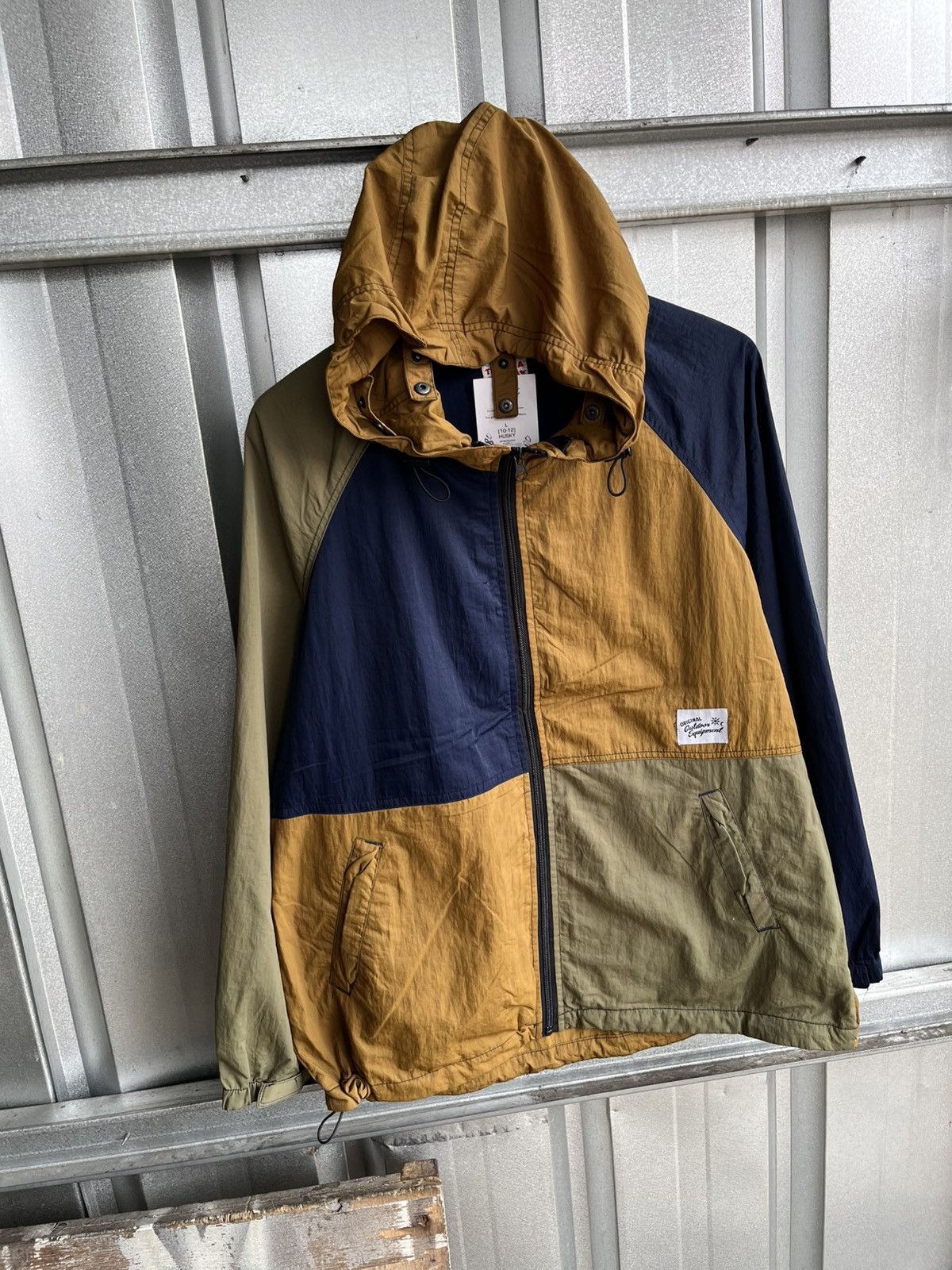 Vintage titicaca mountain wear colour block jacket Size US L / EU 52-54 / 3 - 4 Thumbnail
