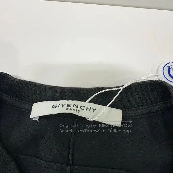 Givenchy Givenchy I FEEL LOVE Print Round Neck T-Shirt. Size US S / EU 44-46 / 1 - 3 Thumbnail