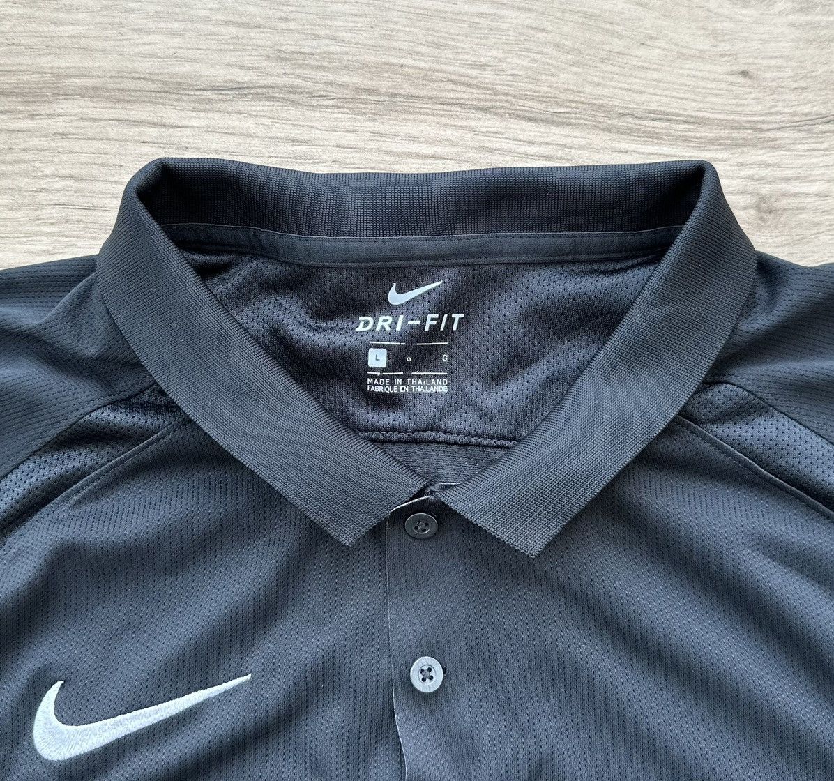 Nike KNVD Netherlands Nike Referee Match Issue Shirt Dri-Fit L Size US L / EU 52-54 / 3 - 4 Thumbnail