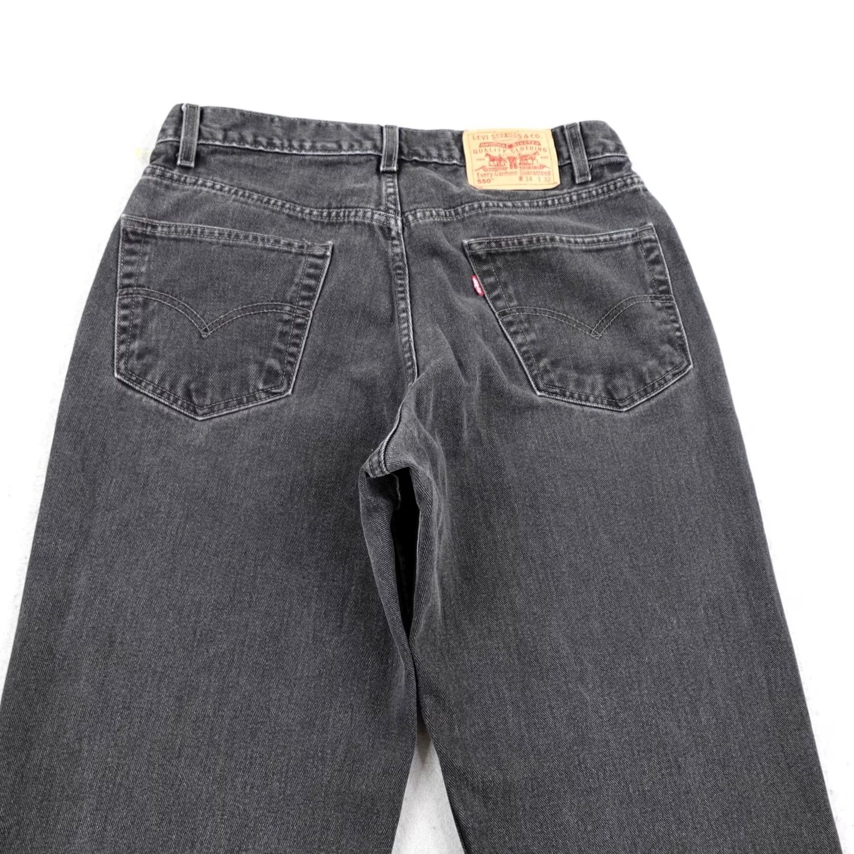 Levi's VINTAGE Levi's Jeans Mens 34x32 Black Denim 550 Relaxed Fit Baggy Skater Y2K 2000 Size US 34 / EU 50 - 5 Thumbnail