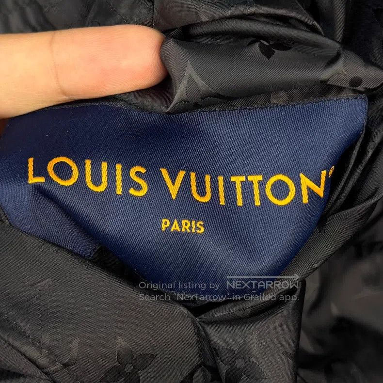 Louis Vuitton Louis Vuitton FW24 Logo Printed Reversible Hooded Long Sle Size US S / EU 44-46 / 1 - 5 Thumbnail