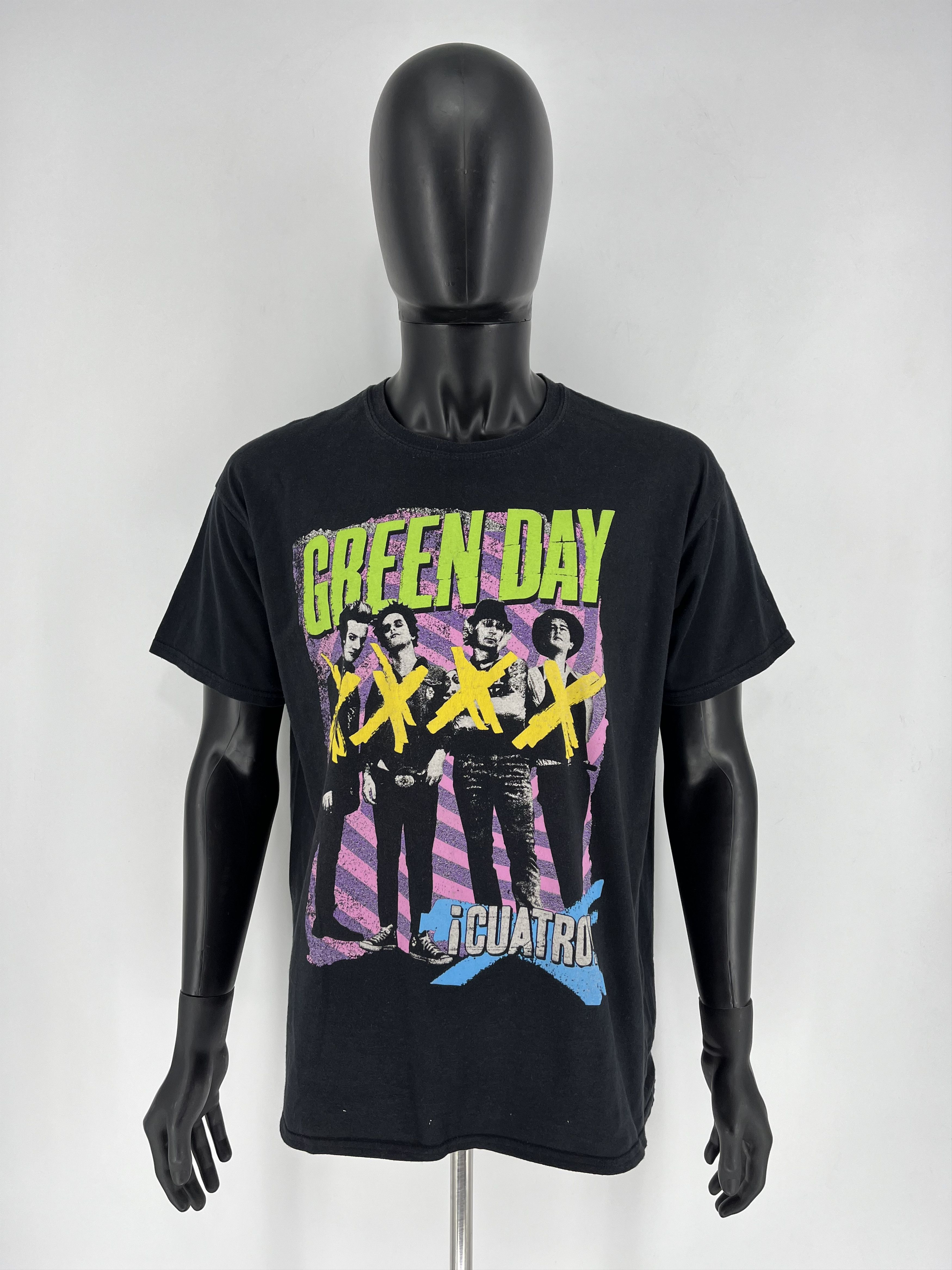 Band Tees × Vintage Vintage Green Day Band T-Shirt Us Punk Tshirts Band Tee Size US XL / EU 56 / 4 - 2 Thumbnail