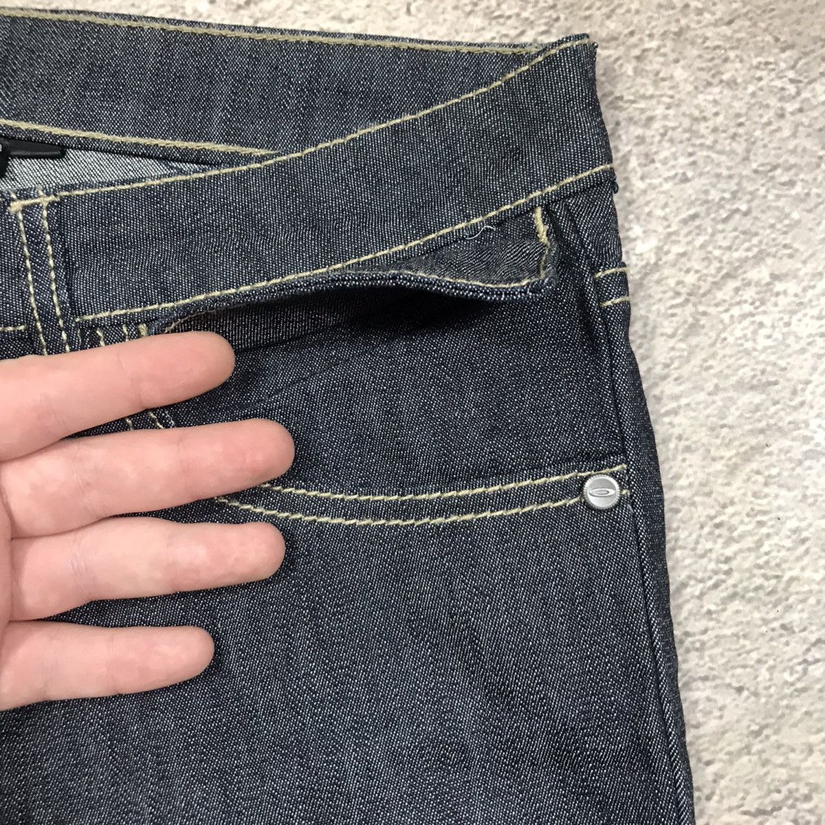 Vintage Vintage 90s Oakley Flared Distressed Baggy Jeans Skate 28 Size 28" / US 6 / IT 42 - 4 Thumbnail
