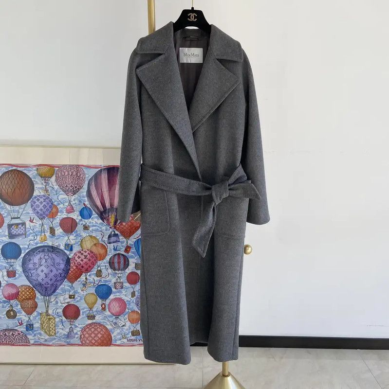 Max Mara MaxMara Women's Long Gray Wool Coat 0089 Size M / US 6-8 / IT 42-44 - 1 Thumbnail