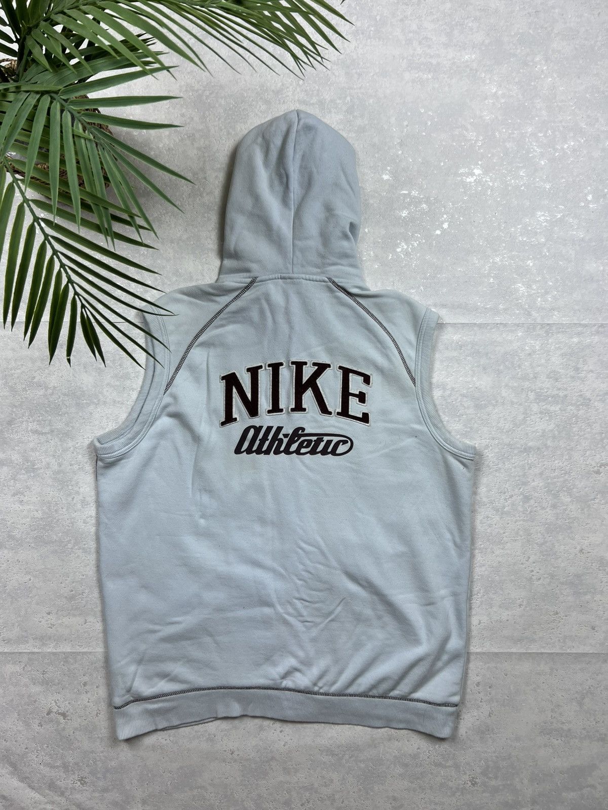 Nike 90s Nike Big Logo Vintage Oversized Sleeveless Zip Hoodie Size US XL / EU 56 / 4 - 2 Thumbnail