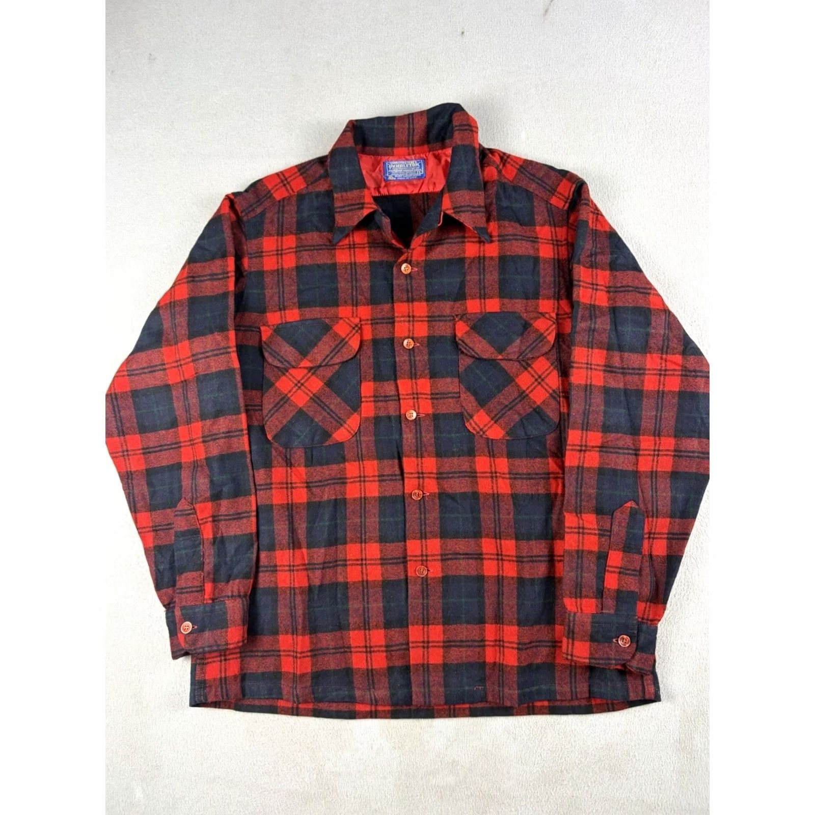 Pendleton VINTAGE Pendleton Board Shirt Mens Large Red Plaid Wool 80s Button-Up Long Sleeve Collared Shirt Mens Size US L / EU 52-54 / 3 - 2 Thumbnail