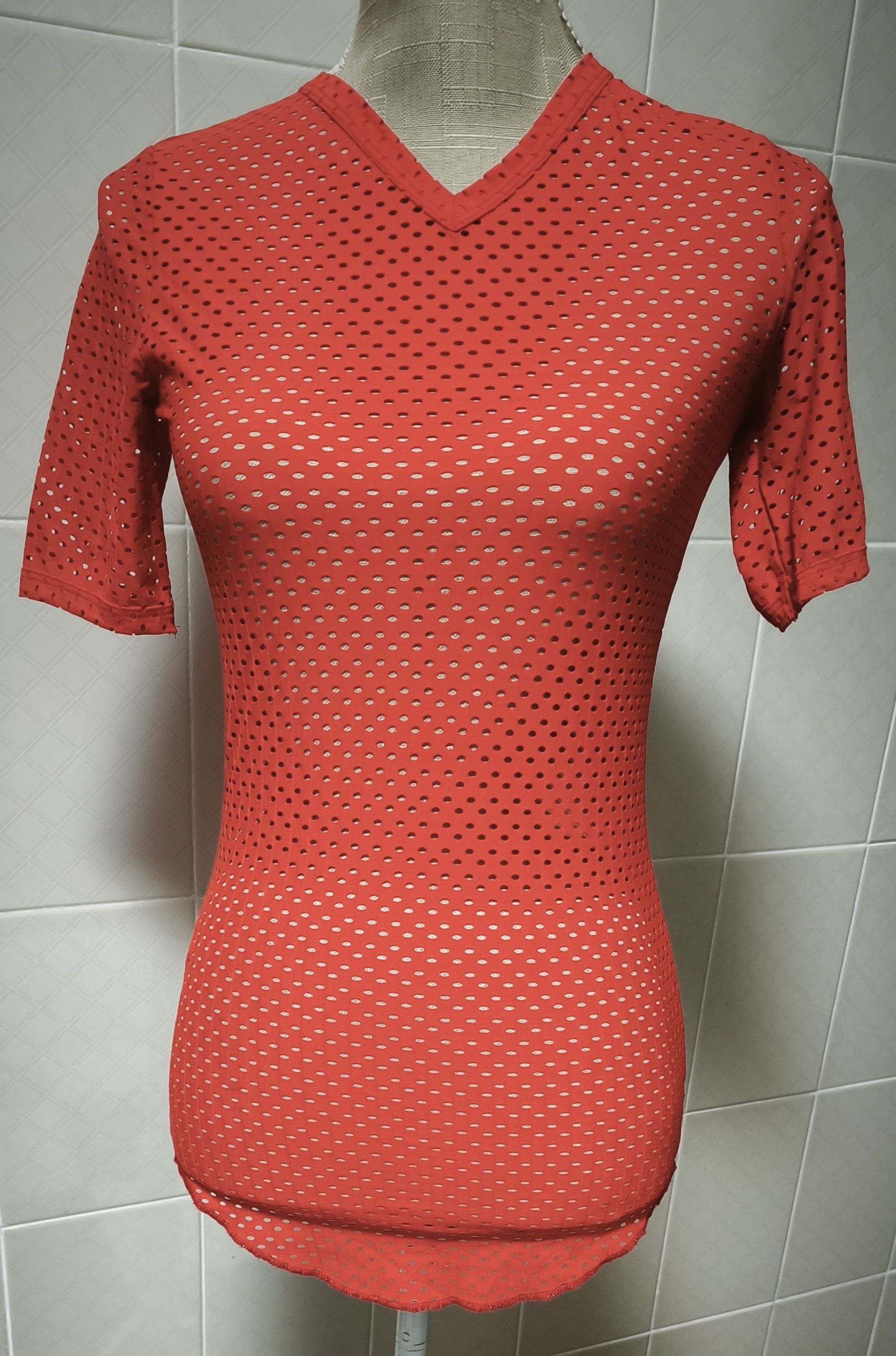 Jean Paul Gaultier Year: 1995 - Coral perforated top Size S / US 4 / IT 40 - 10 Thumbnail