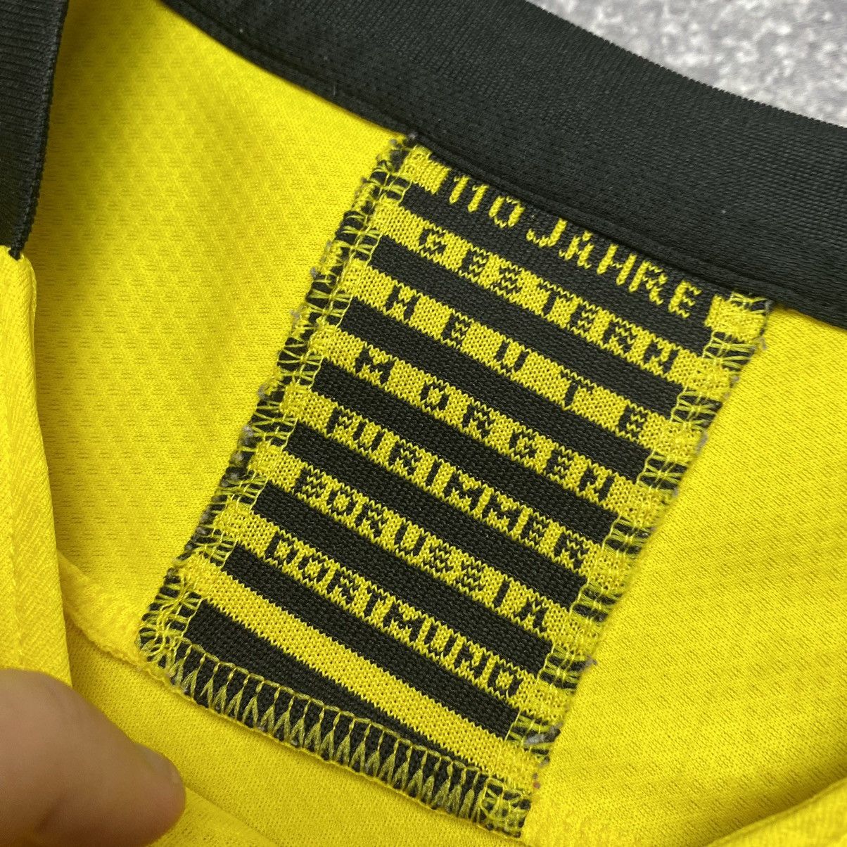 Puma Vintage Puma Borussia Dortmund Team Soccer jersey Size US M / EU 48-50 / 2 - 7 Thumbnail