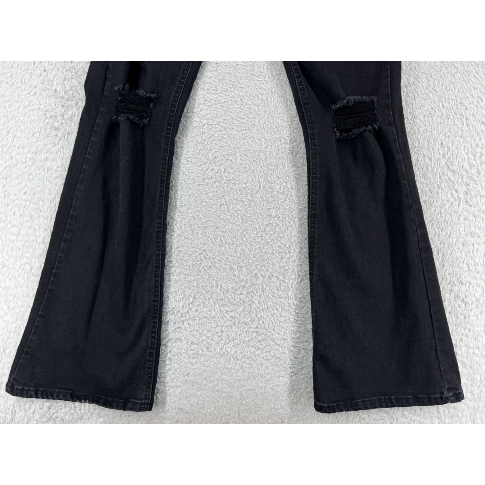 Vintage Wax Jean Jeans Women's Black Cotton Blend Denim Flared Stretch 3 Pockets Mid Rise 30 Inseam 23 Waist Denim Button Logo Embroidered Vintage No N/A Size 26" / US 2 / IT 38 - 5 Thumbnail