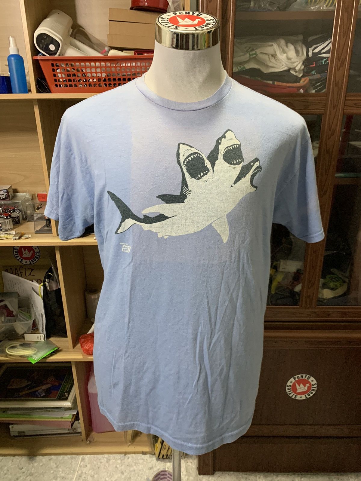 Other Vintage Ames Bros triple head shark Size US L / EU 52-54 / 3 - 1 Thumbnail