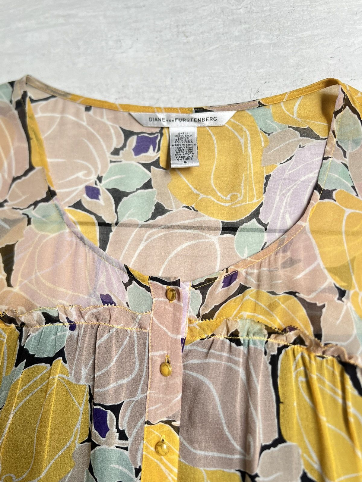 Diane von Furstenberg Diane Von Furstenberg Flowers Motive Blouse Size XS / US 0-2 / IT 36-38 - 5 Thumbnail