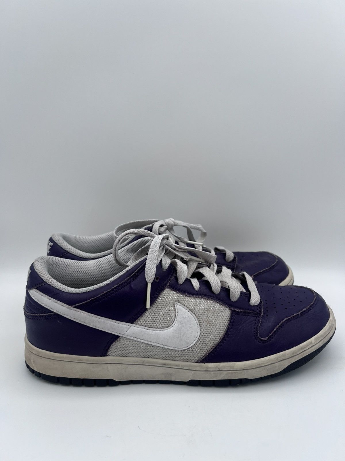 Nike Nike Dunk Low Women's Size 11 Running Shoes Purple White Size US 11 / IT 41 - 1 Thumbnail