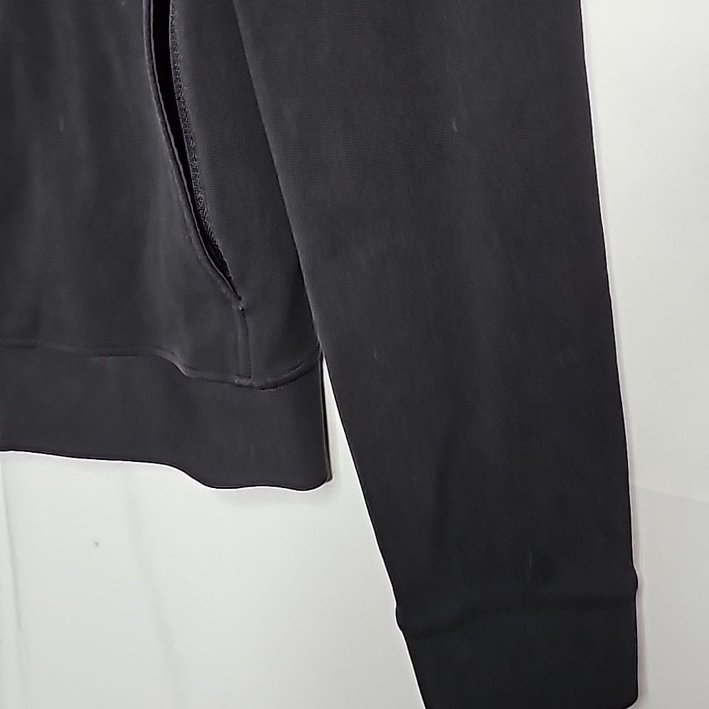 Lululemon Lululemon Mens warm high neck zip up jacket black sz Medium Size US M / EU 48-50 / 2 - 4 Thumbnail