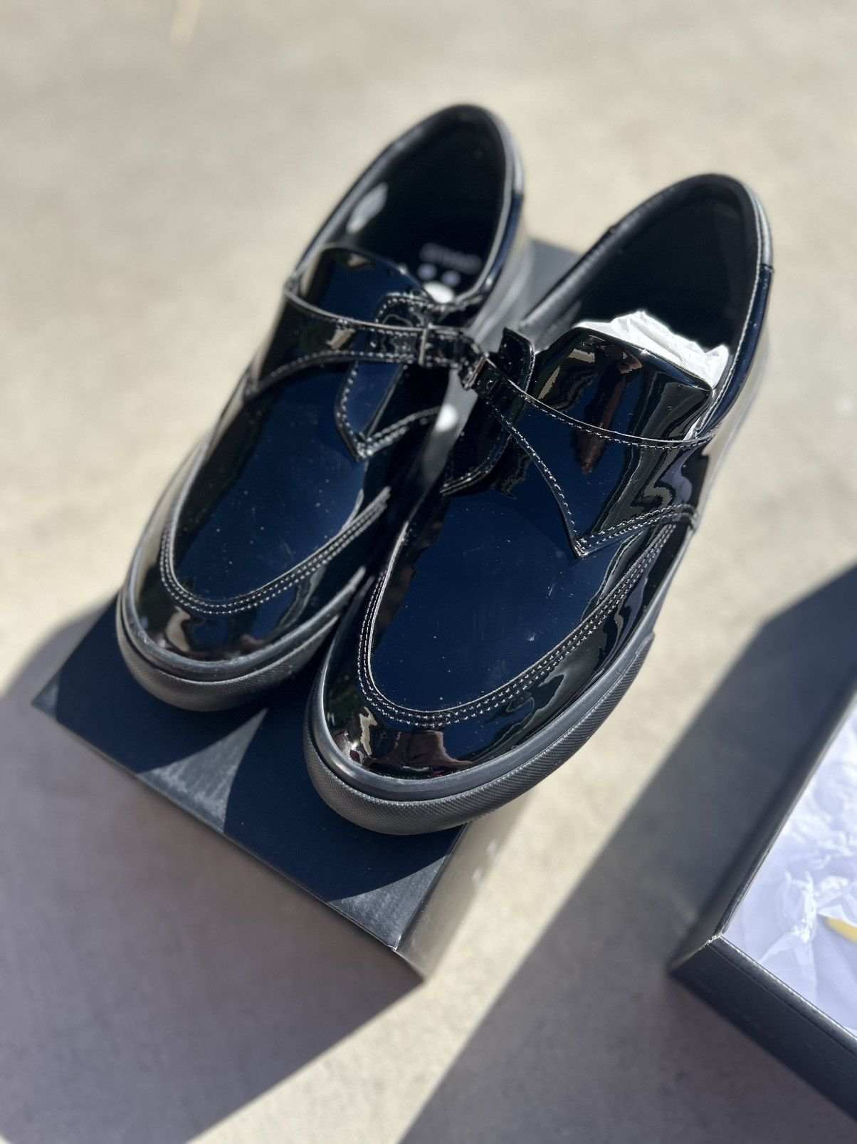 Other Gravis Skateboarding Monk Leather Strap Black Size US 9.5 / EU 42-43 - 1 Thumbnail