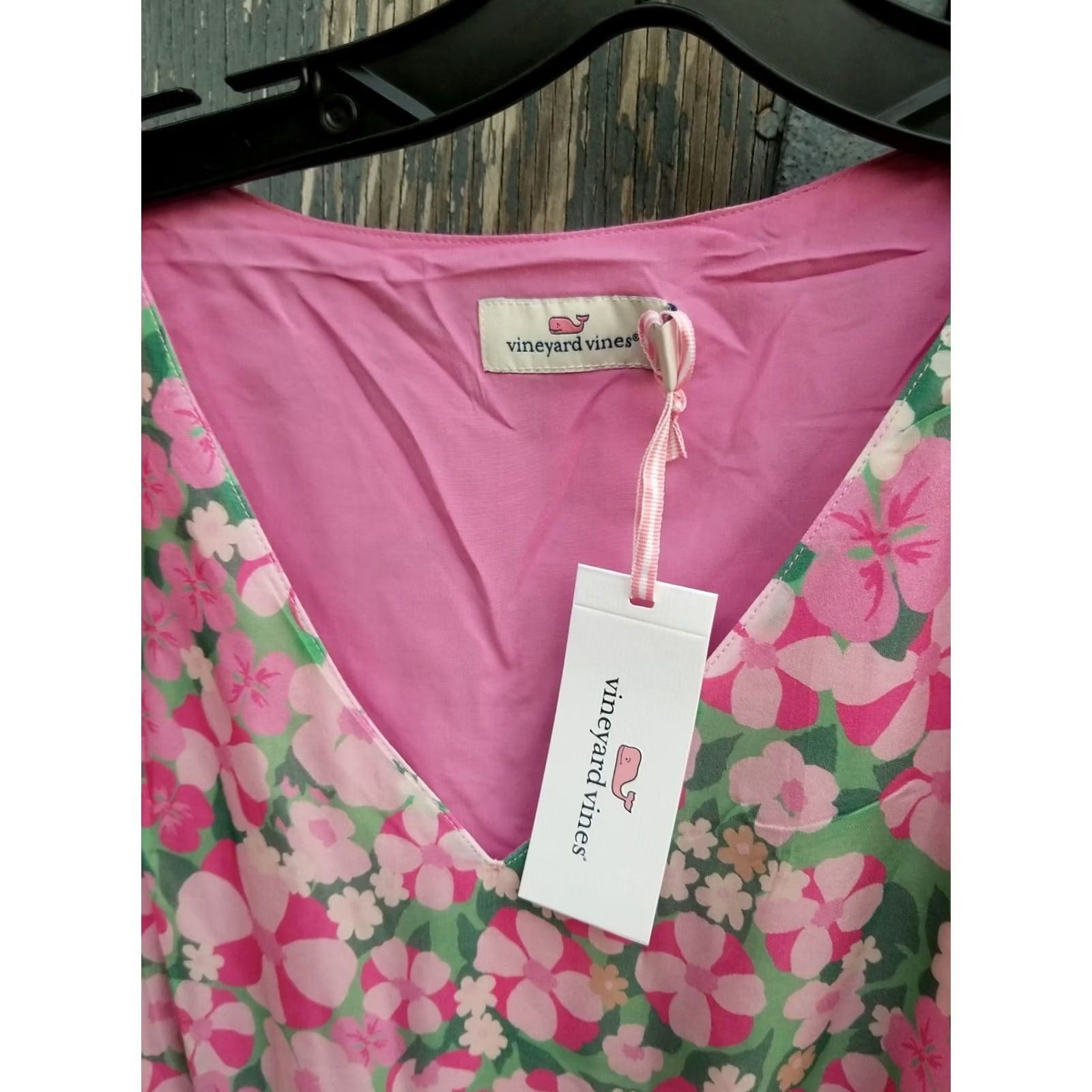 Vineyard Vines VINEYARD VINES Mini Dress Daisy Print V-Neck Smocked Sleeveless Pink XS Women Short New Size XS / US 0-2 / IT 36-38 - 2 Thumbnail