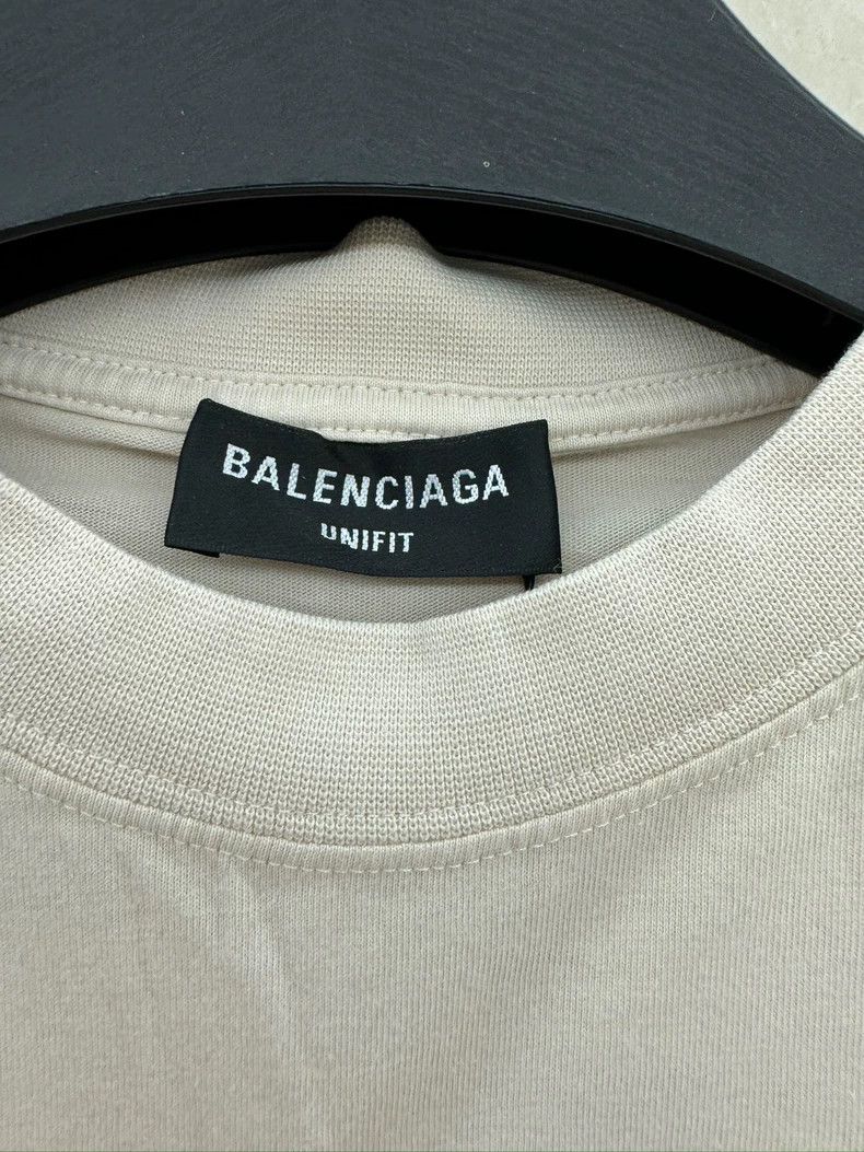 Balenciaga Balenciaga Back Letter Short Sleeve Size US S / EU 44-46 / 1 - 3 Thumbnail