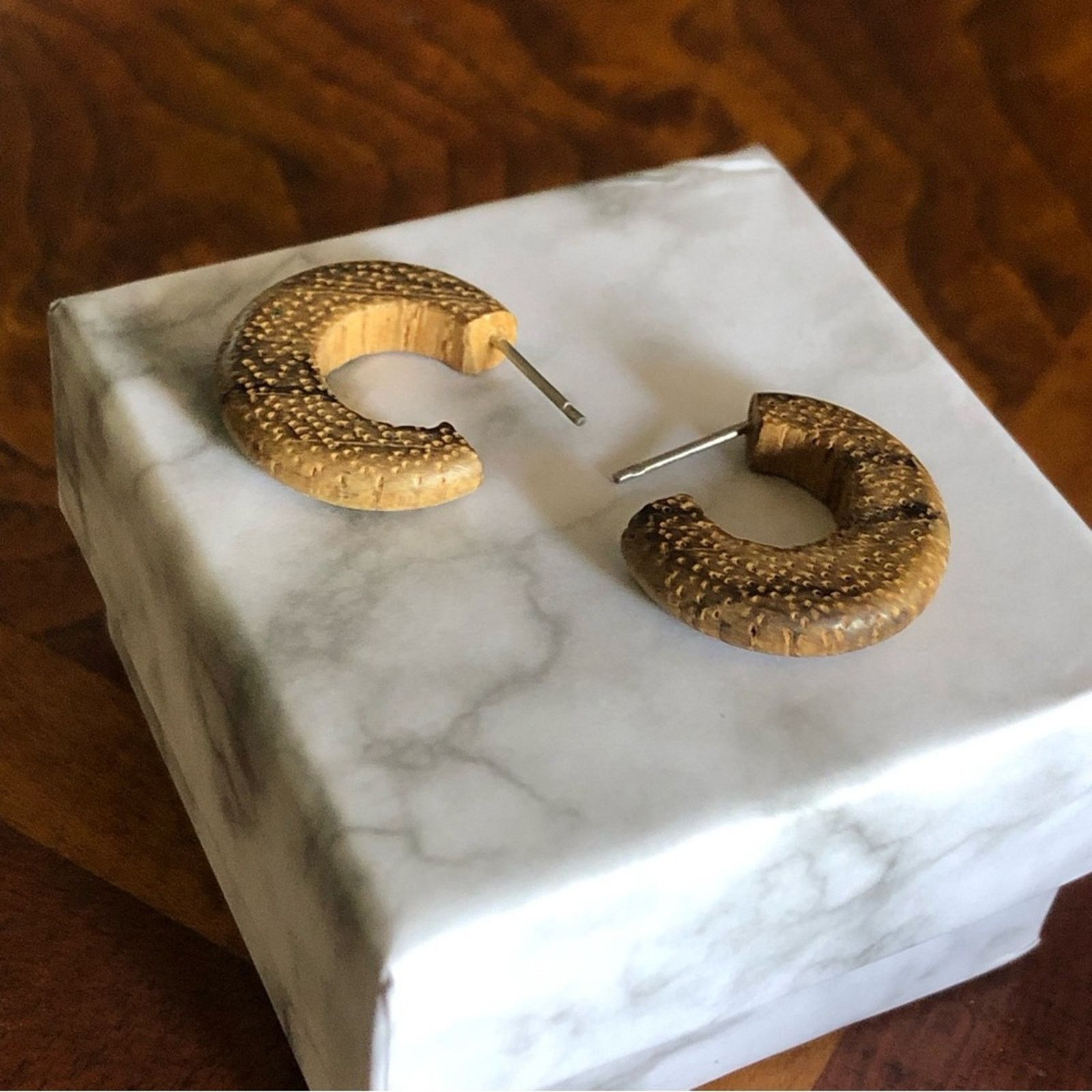 Vintage Vintage petrified wood small hoop pierced earrings Size ONE SIZE - 4 Thumbnail