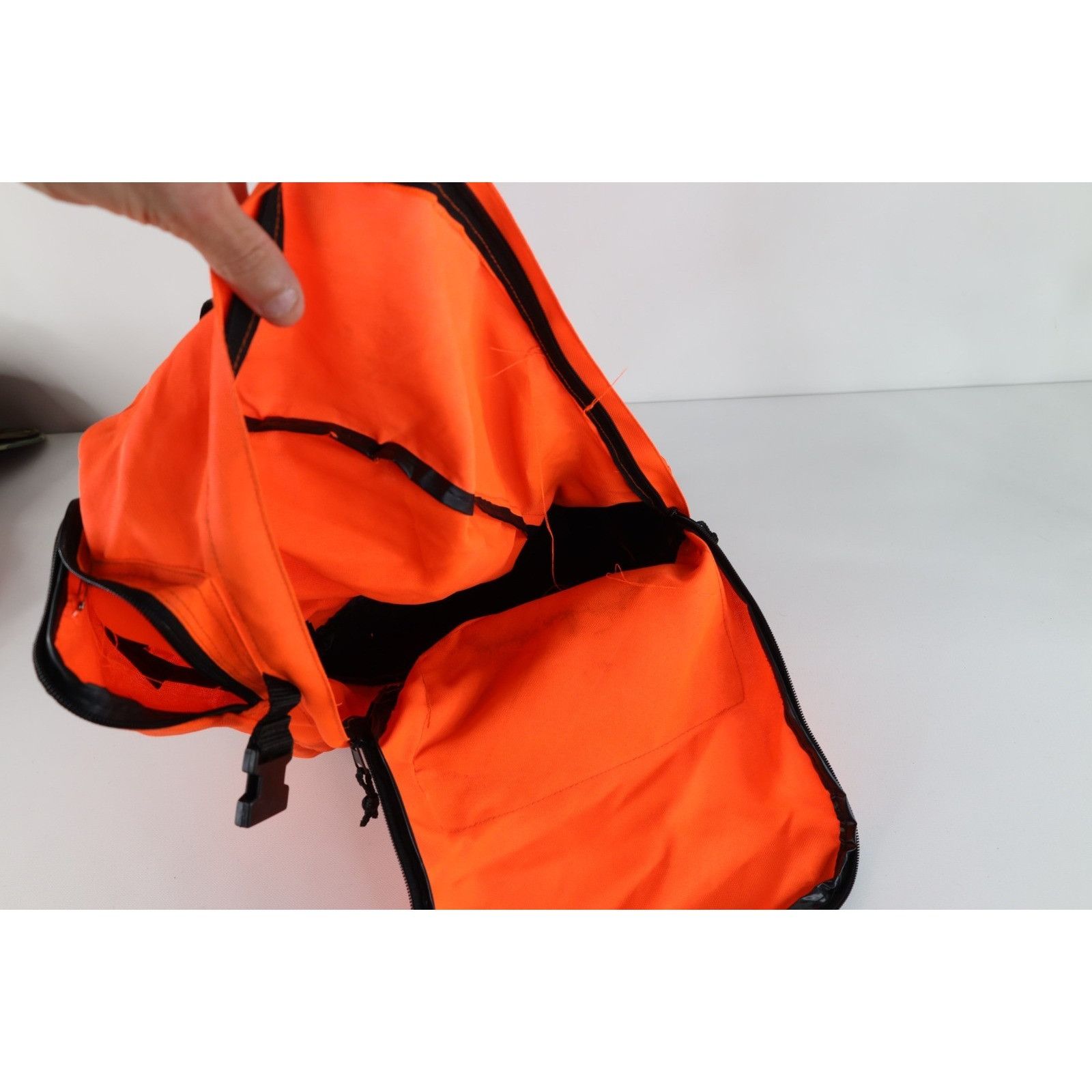 Vintage Vintage 90s Conceal Hunting Suede Leather Bottom Backpack Size ONE SIZE - 10 Thumbnail