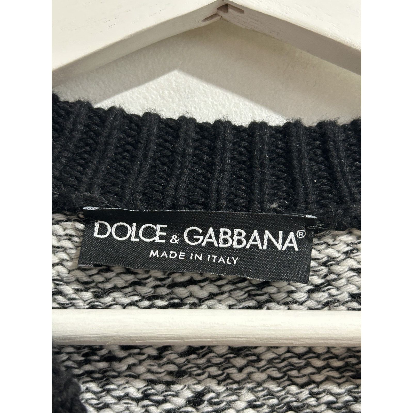 Dolce & Gabbana DOLCE & GABBANA BLACK AND BLACK REVERSIBLE FITS LIKE MEDIUM Size US M / EU 48-50 / 2 - 5 Thumbnail