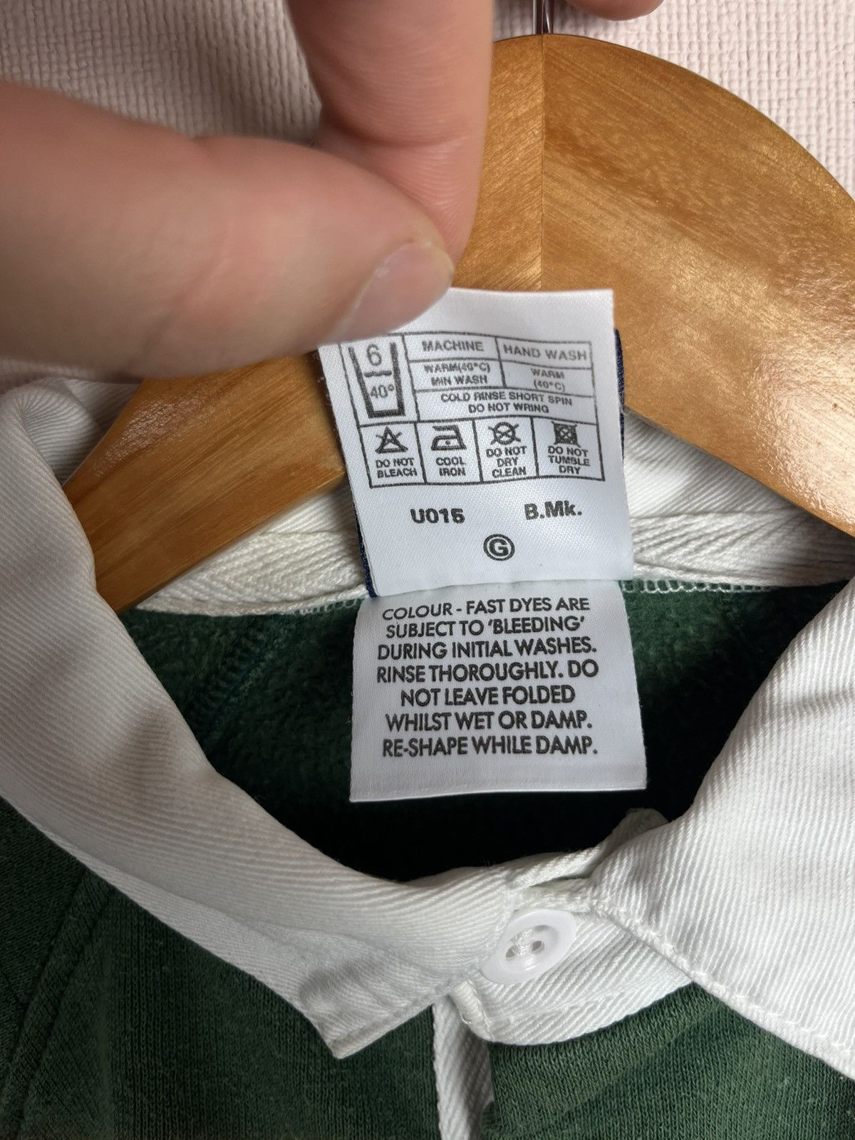Umbro Vintage Umbro Rugby 1924 Collared Button Sweatshirt Rare Size US S / EU 44-46 / 1 - 15 Thumbnail