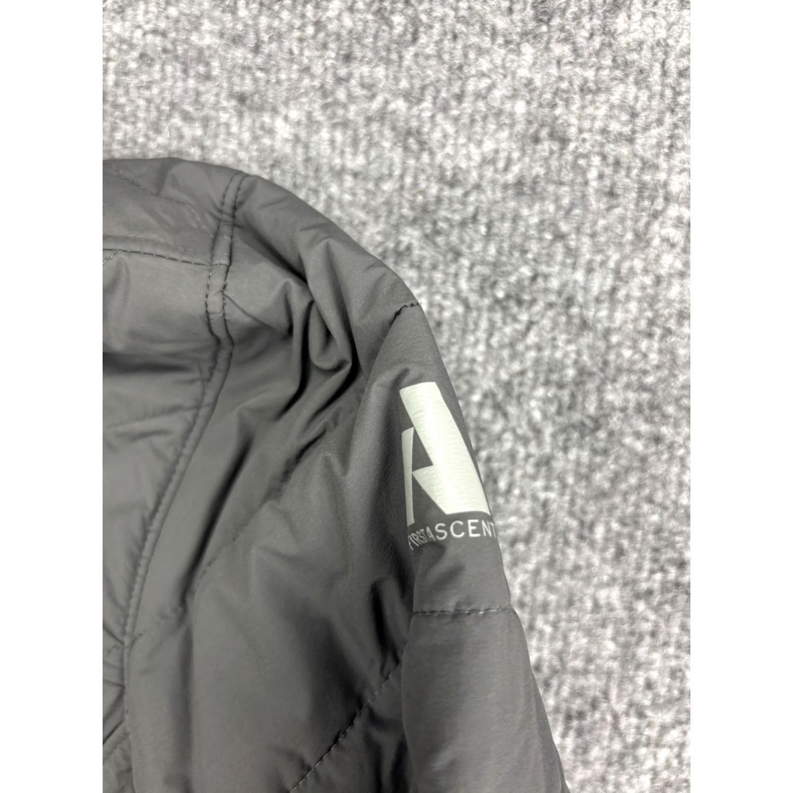 Eddie Bauer Eddie Bauer Jacket Womens Medium Gray Reversible Hooded Puffer Zip First Ascent Jacket Size M / US 6-8 / IT 42-44 - 2 Thumbnail