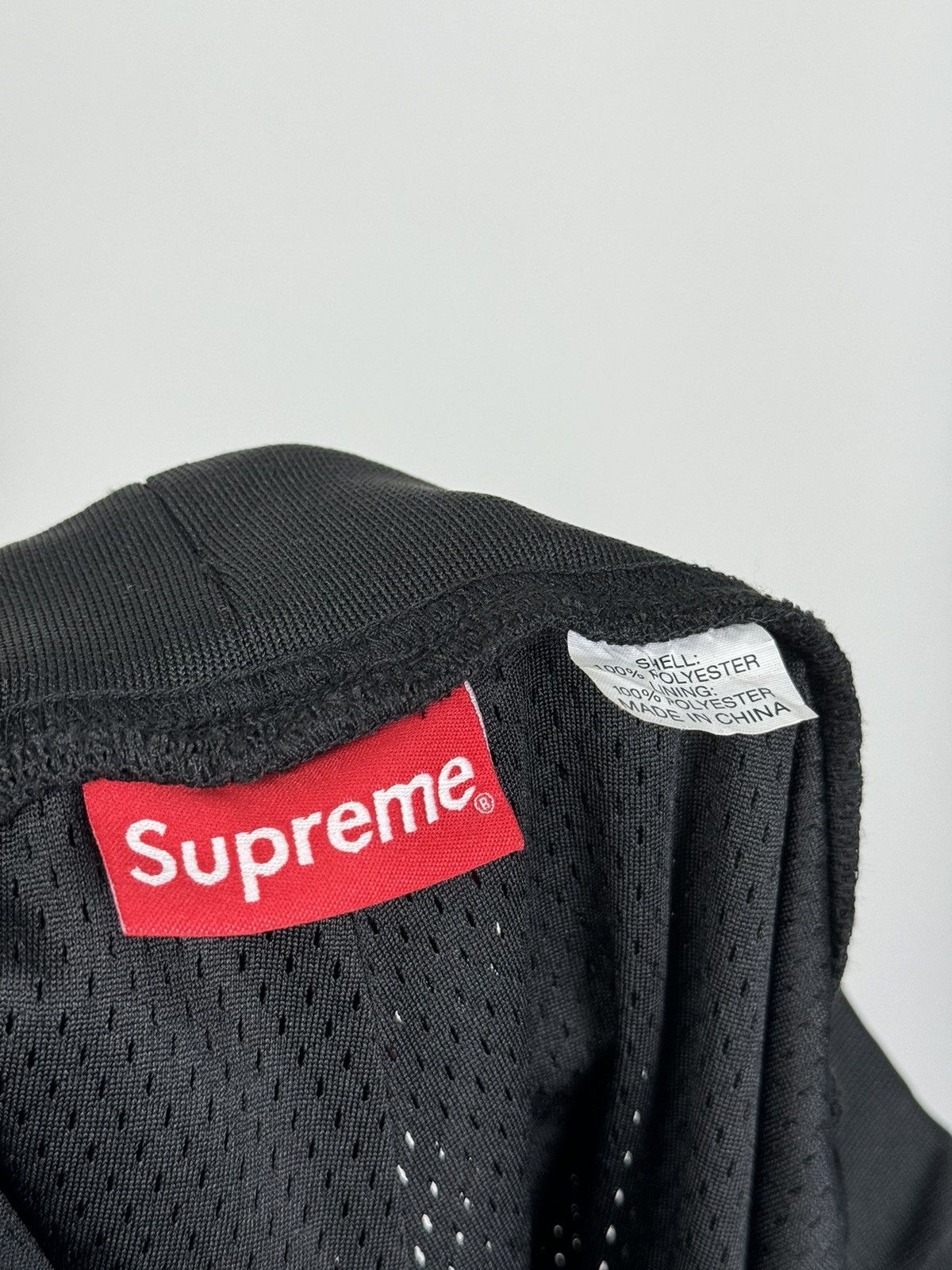 Supreme Crystal logo short M Size US 32 / EU 48 - 6 Thumbnail