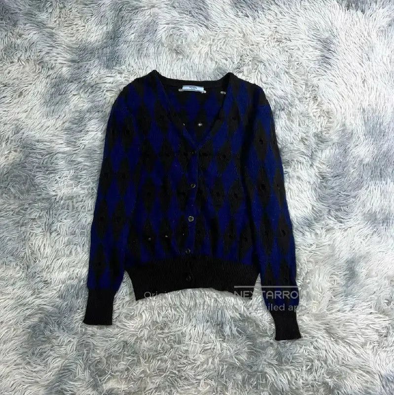Prada Prada Men's Blue Knitted Cardigan. Size US M / EU 48-50 / 2 - 1 Thumbnail