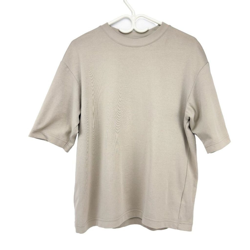 Uniqlo UNIQLO AIRism Beige Crew Neck Half-sleeve T-shirt Size M Size US M / EU 48-50 / 2 - 2 Thumbnail