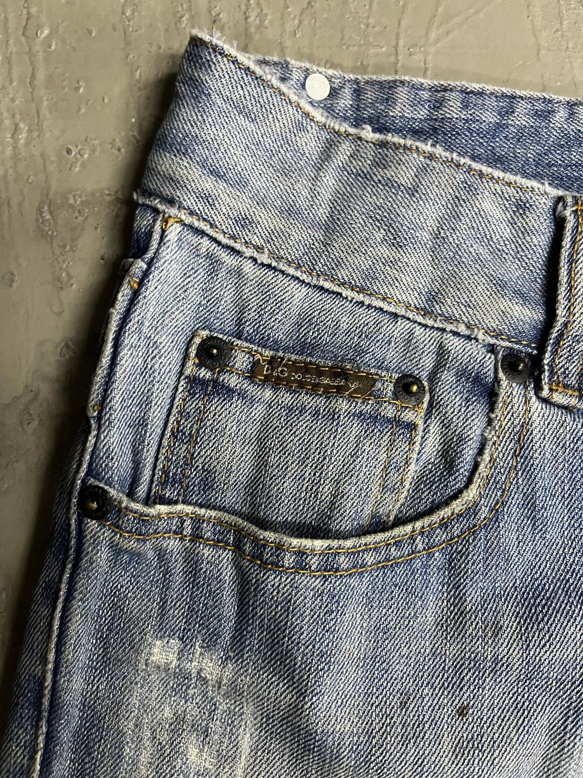 Dolce & Gabbana Vintage Dolce Gabbana Distressed DG Logo Denim Jeans Baggy Size US 32 / EU 48 - 7 Thumbnail