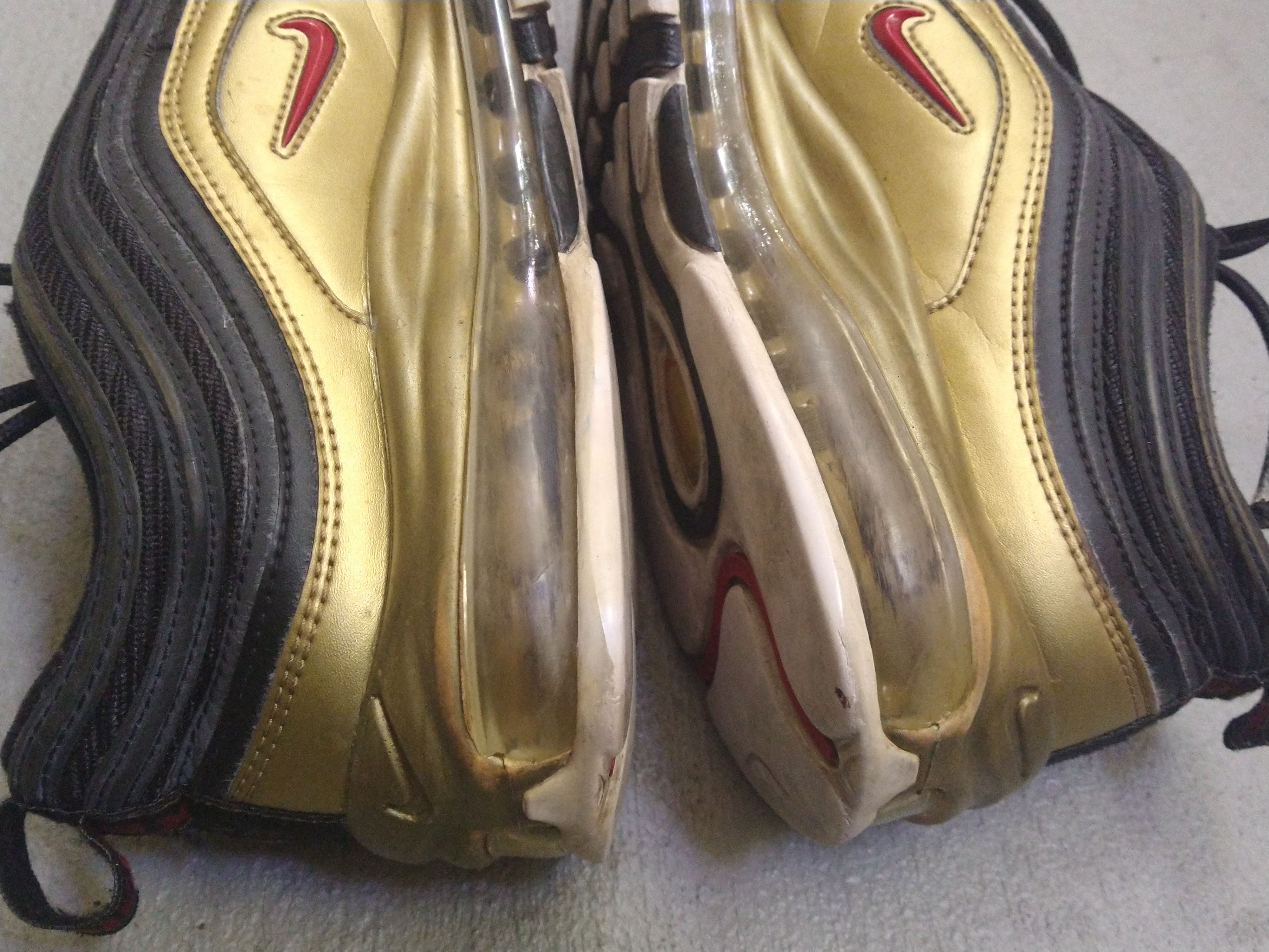 Nike Nike Air Max 97 QS Metallic Gold Size 11.5 AT5458-002 Size US 11.5 / EU 44-45 - 11 Thumbnail
