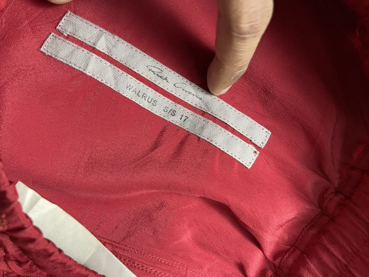 Rick Owens S/S 17 RICK OWENS WALRUS NYLON PANT RARE COLOUR Size US 30 / EU 46 - 12 Thumbnail