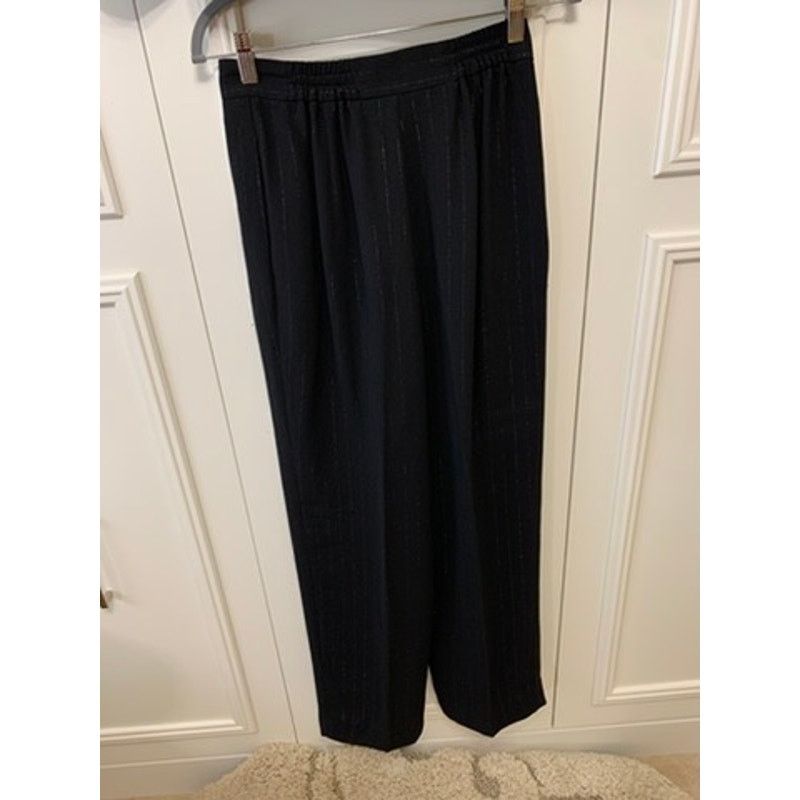 JH Collectibles JH Collectibles Women's Black Pinstripe PantSuit Set Size 10 Size 32" / US 10 / IT 46 - 12 Thumbnail