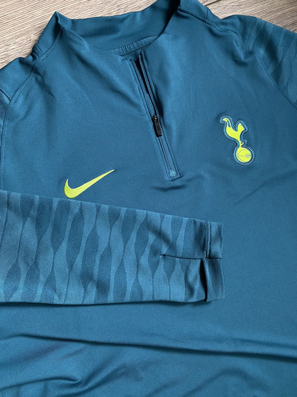 Nike Nike Tottenham Training Long Sleeve Jersey T-shirt Size XL Size US XL / EU 56 / 4 - 10 Thumbnail