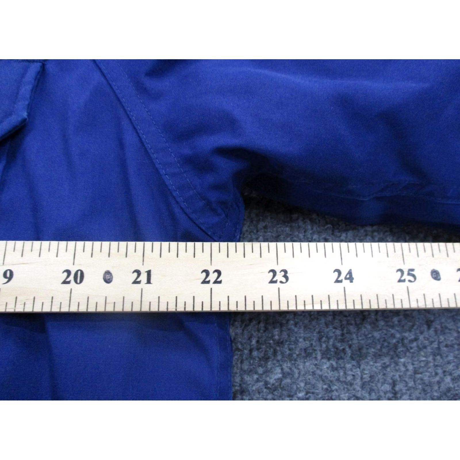 Vintage Woolrich Jacket Womens L Blue Puffer Outdoor Vintage USA Made Woolrich Jacket Womens L Blue Puffer Outdoor Vintage USA Made Size L / US 10 / IT 46 - 5 Thumbnail
