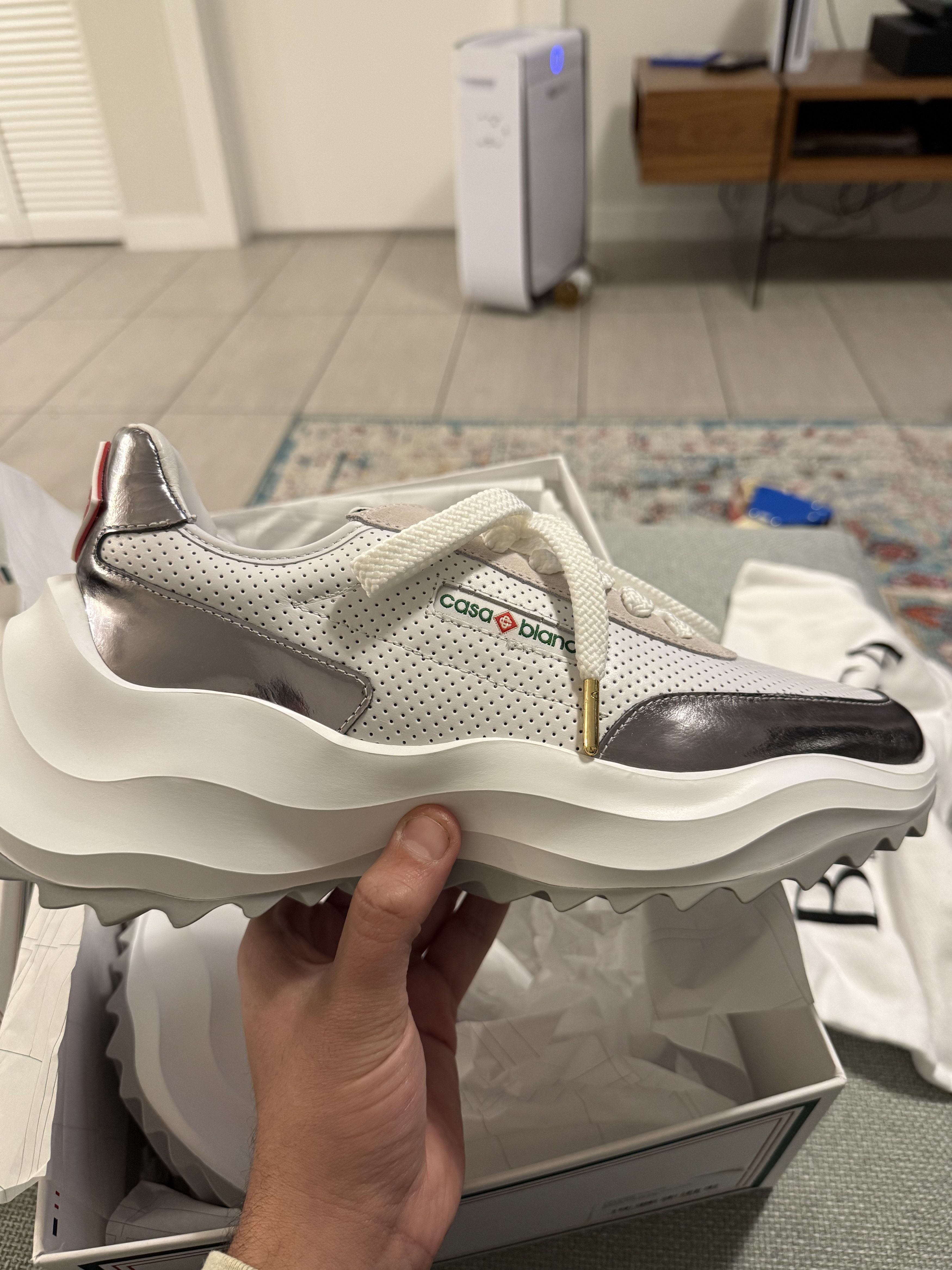 Casablanca *MSG TO OFFER* Casablanca Atlantis White & Chrome Sneaker Size US 8 / EU 41 - 4 Thumbnail