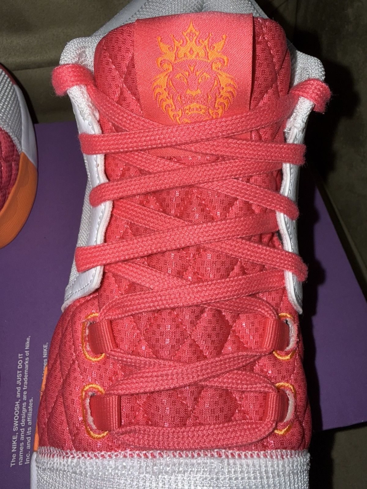 Nike Nike LeBron James Witness VIII (8) “Dunkin’ Donuts” Ltd. NEW Size US 10 / EU 43 - 6 Thumbnail
