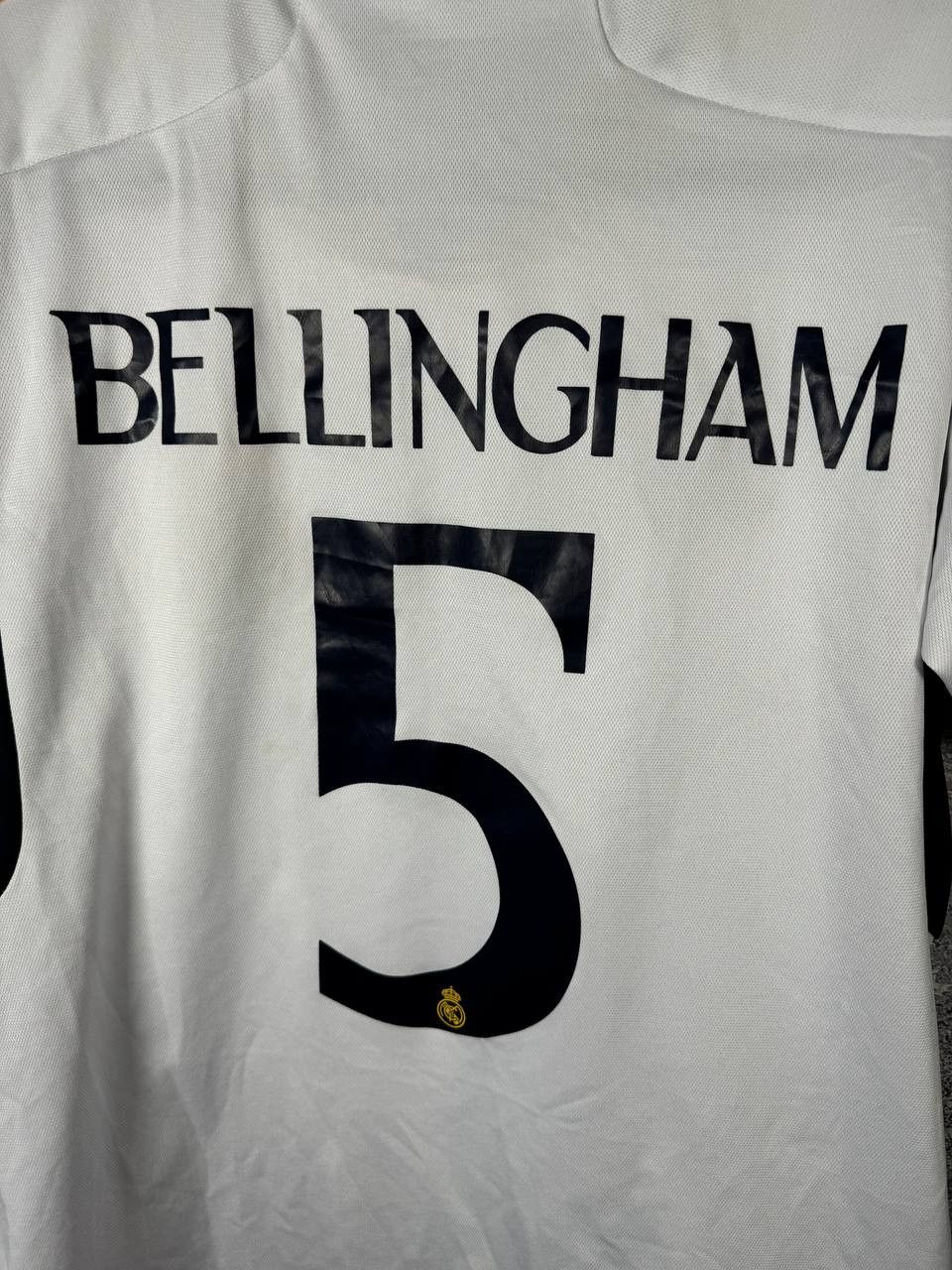 Vintage BELLINGHAM Real Madrid 2023/24 Fan Soccer Jersey Small Size US S / EU 44-46 / 1 - 14 Thumbnail